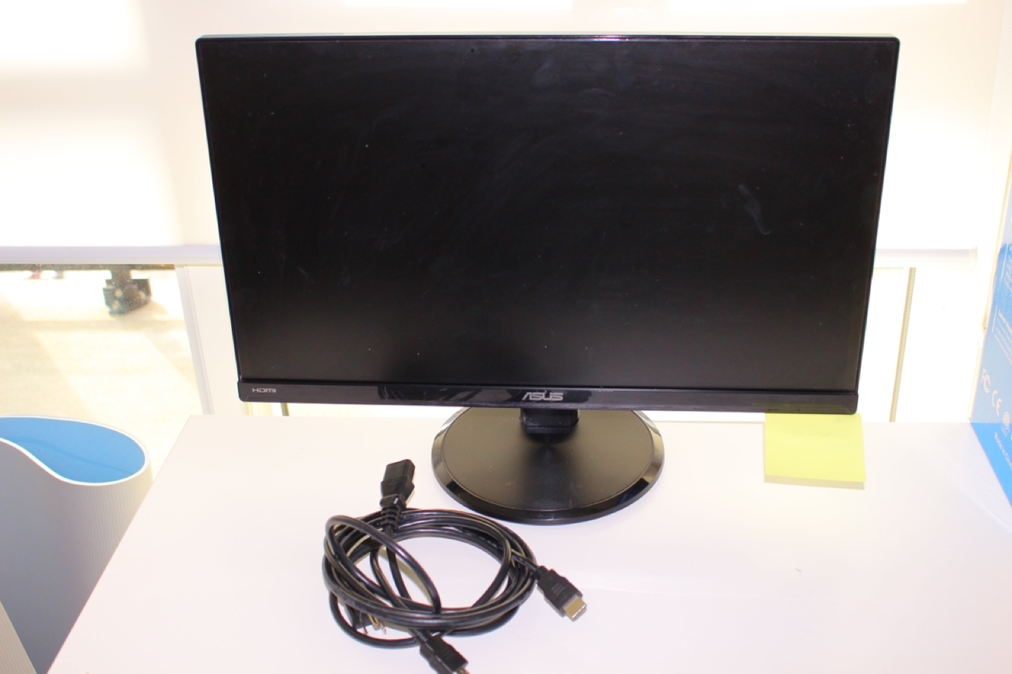 ASUS 21.5 inch Monitor