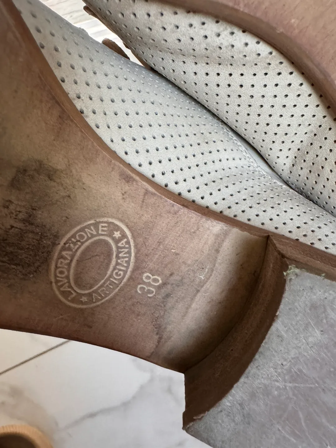 Lavorazione Artigiana Women's Leather Oxfords image indicator(5)