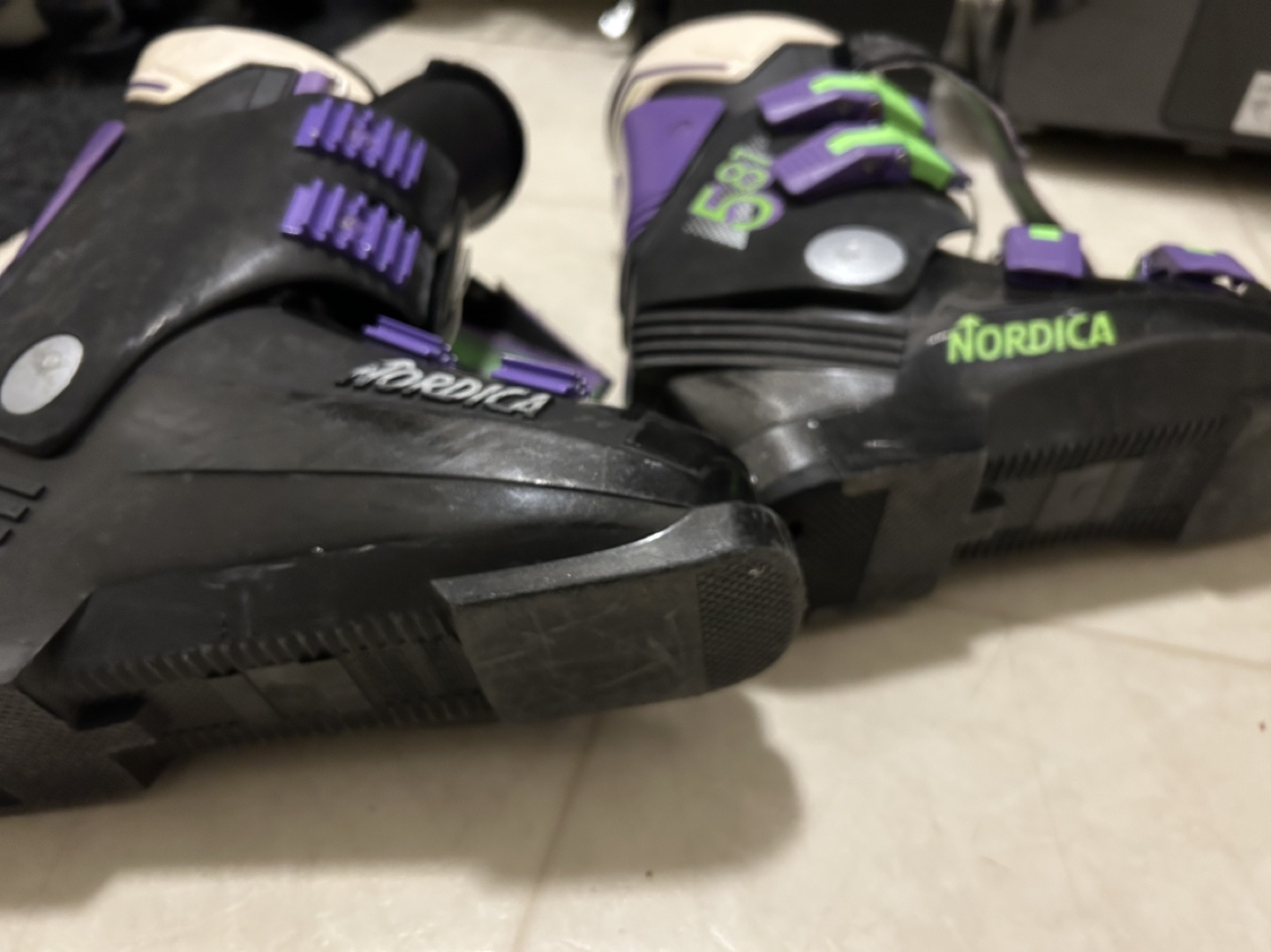 Nordica Ski Boots - photo 4