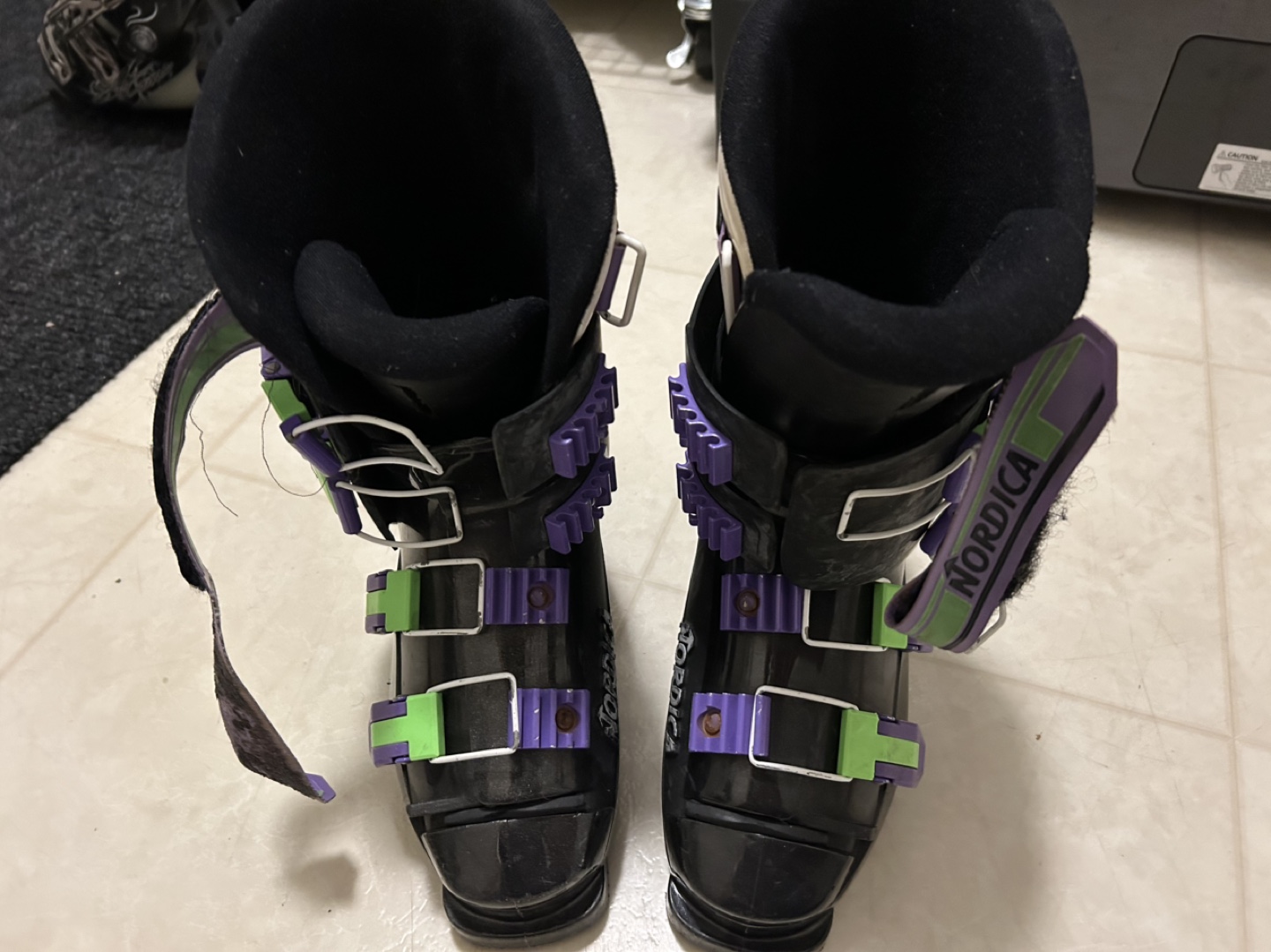 Nordica Ski Boots - photo 2