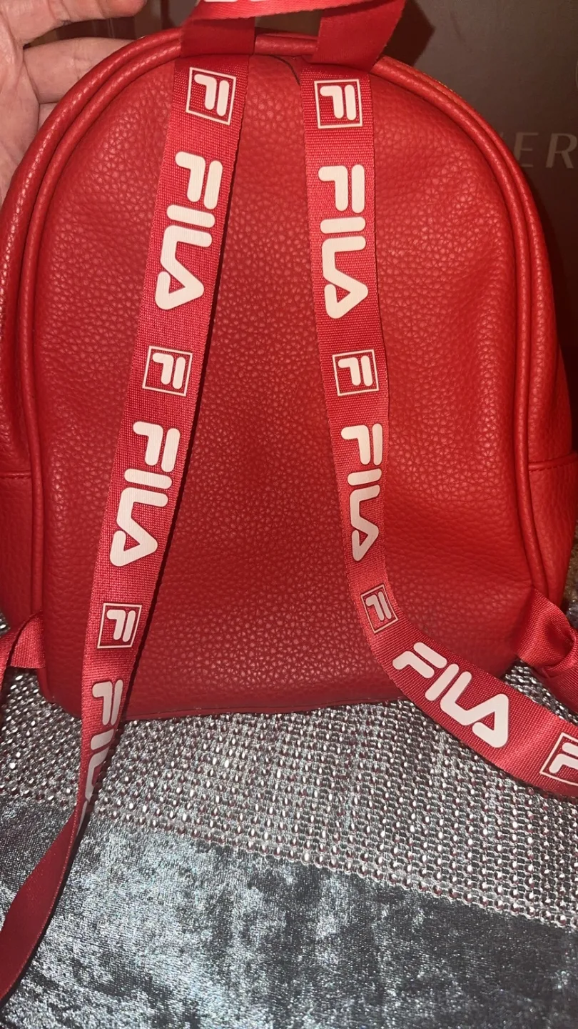 Fila Mini Backpack and Coin Purse Set image indicator(2)
