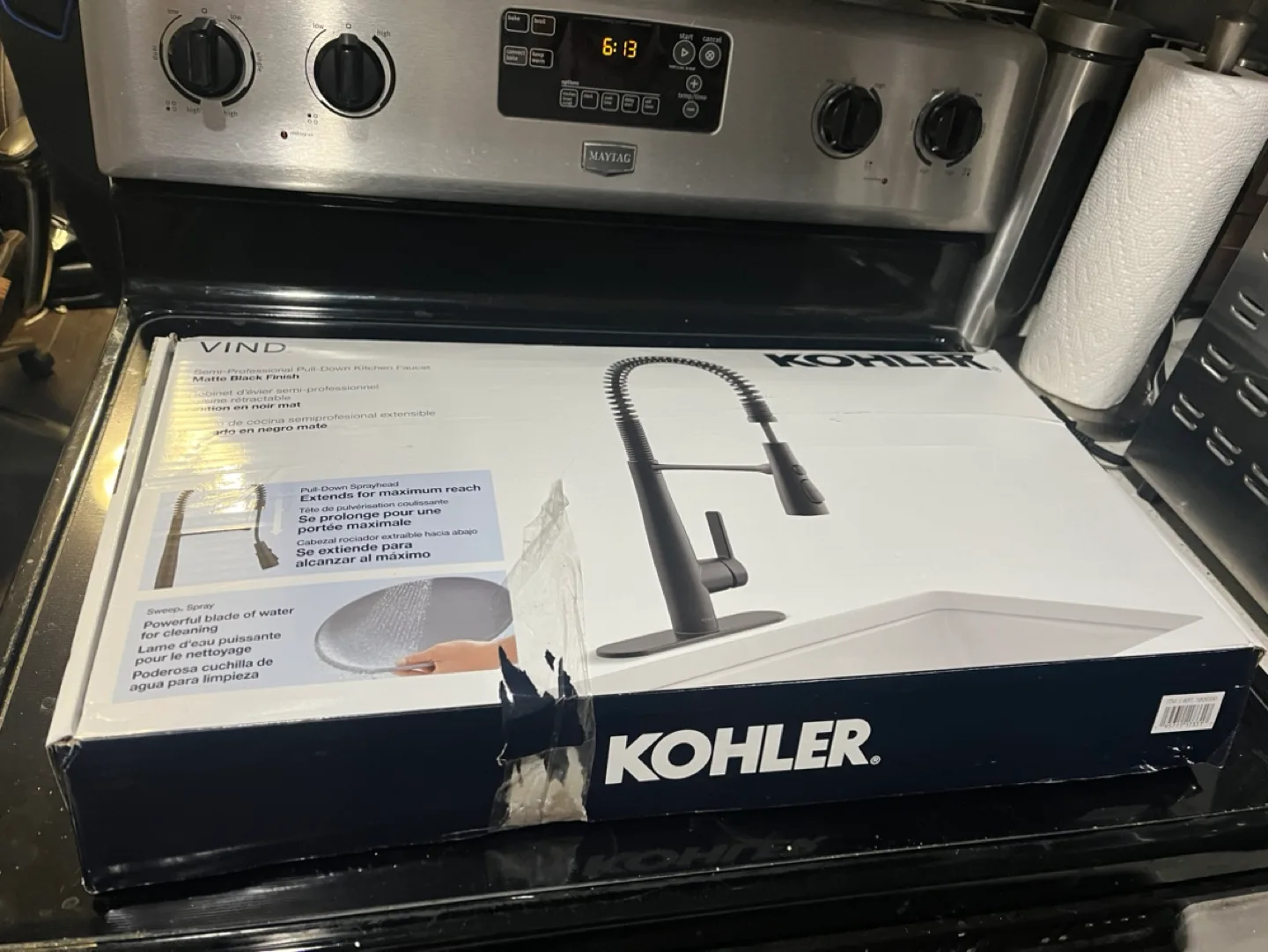 Kohler VIND Matte Black Pull-Down Kitchen Faucet thumbnail