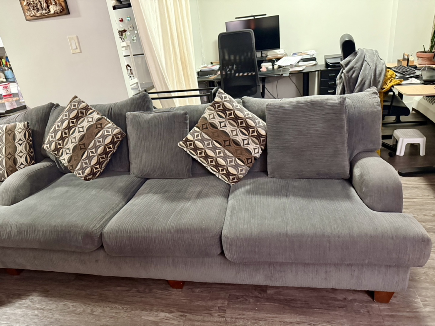 Grey Sectional Sofa 6 seats #ThriftyPicks - photo 5