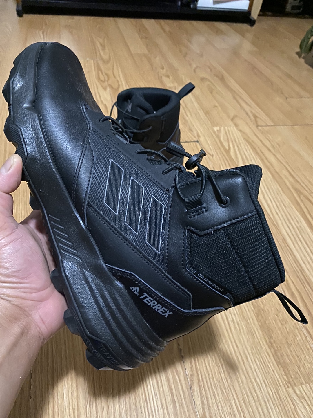 Adidas Terrex Hiking Boots - photo 2