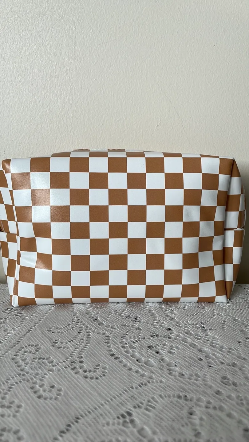 Checkered Makeup Bag (brand-new) image indicator(2)