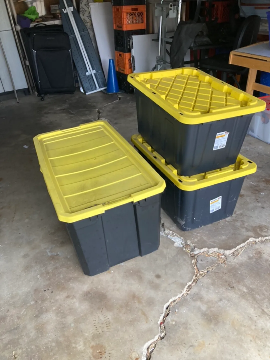 Sterilite Storage Bins with Lids (Set of 3) thumbnail