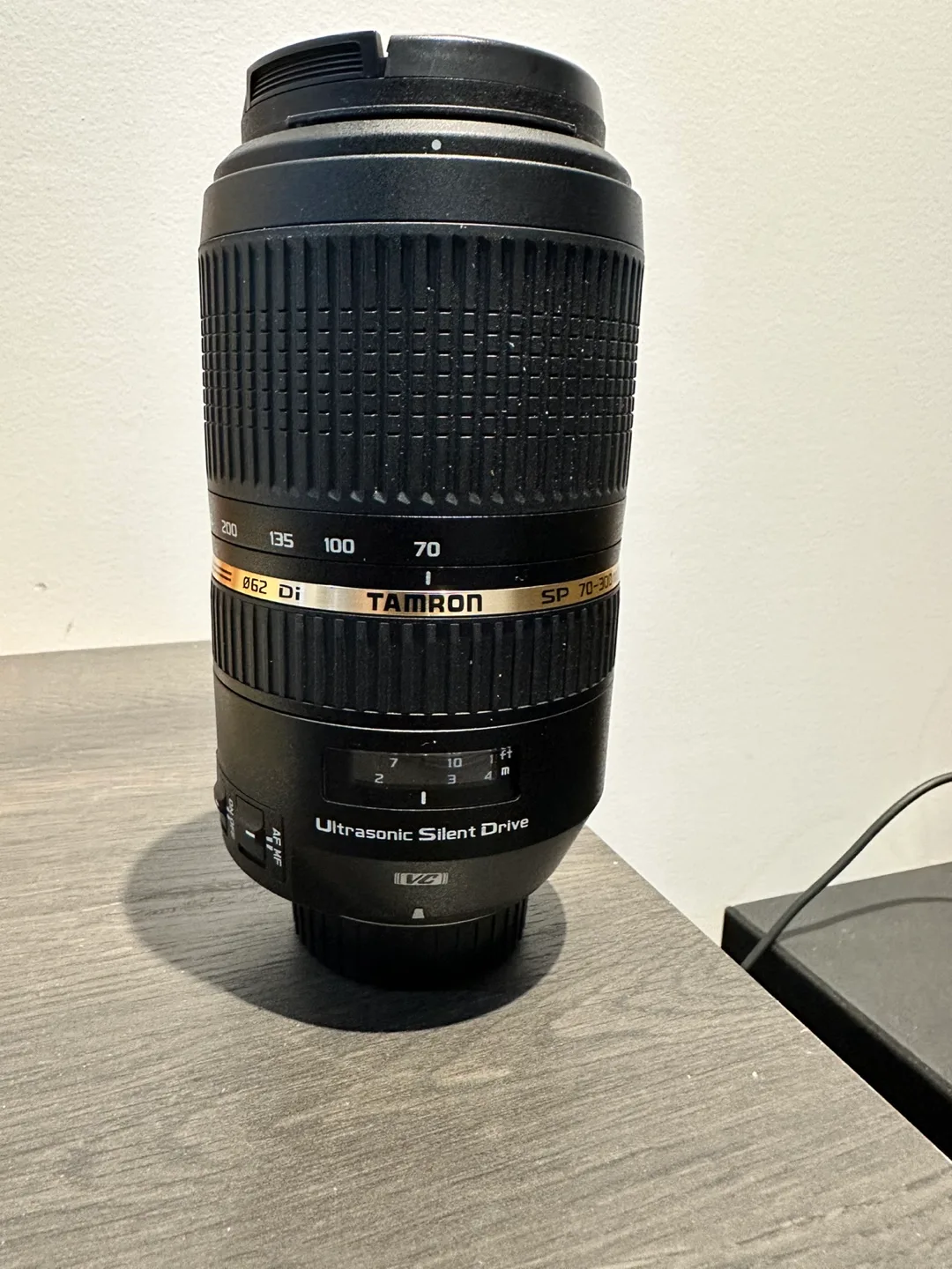 Tamron SP 70-300mm f/4-5.6 Di VC USD Lens image indicator(4)