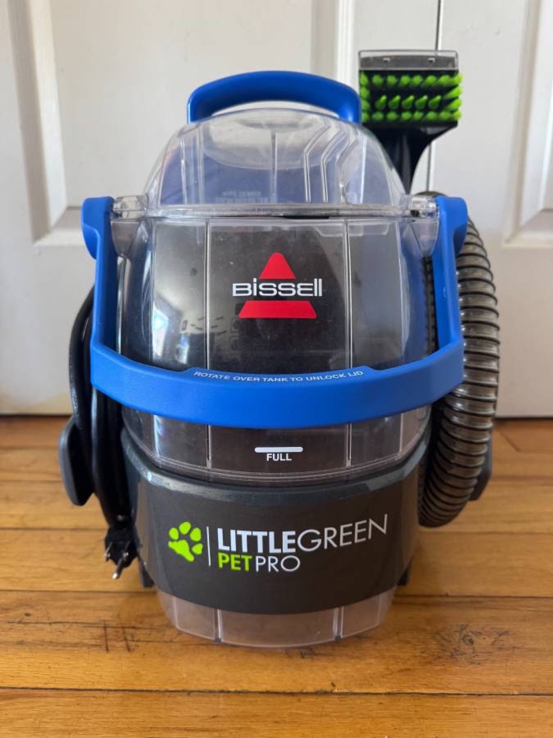 Bissell Little Green Pet Pro Portable Carpet Cleaner - photo 2