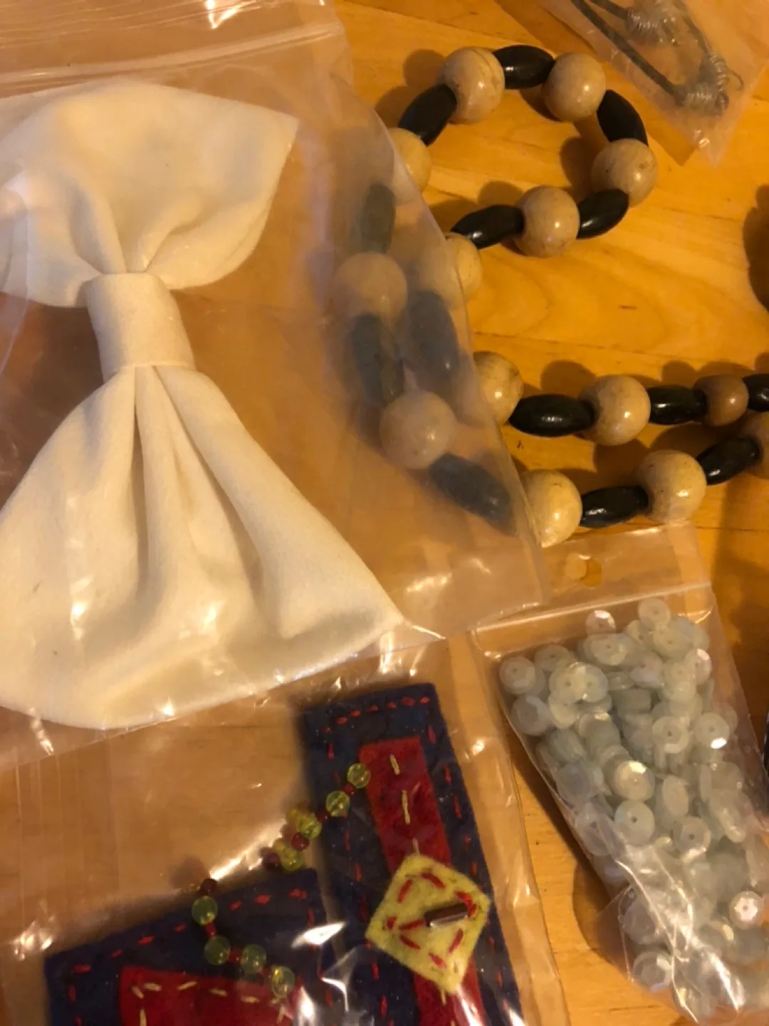 **Beading Supplies & Jewelry Making Kit image indicator(3)