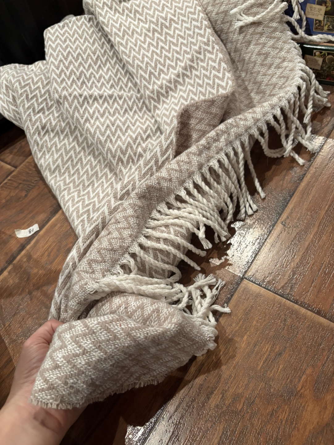 Tan and White Chevron Throw Blanket - photo 4