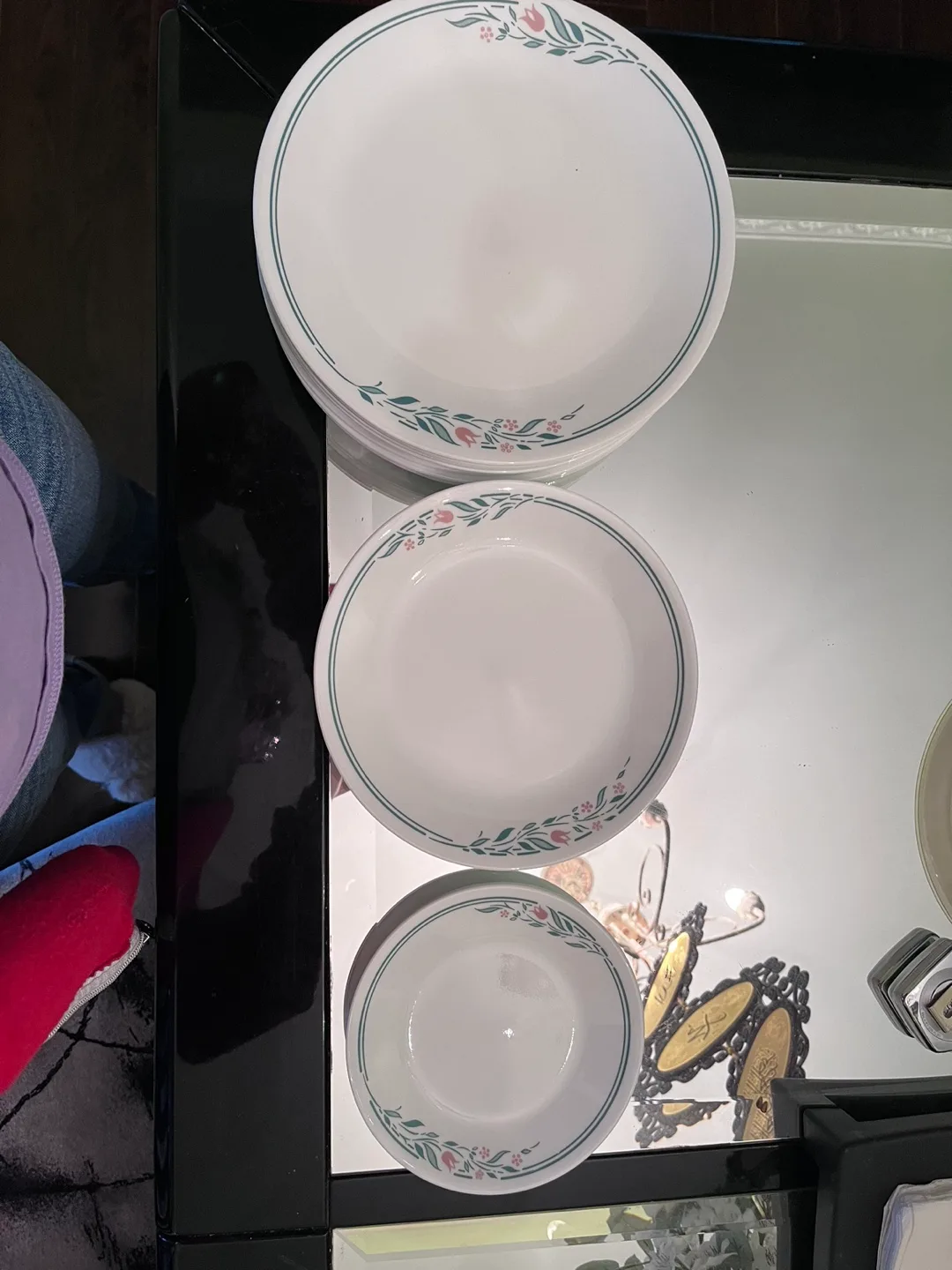 Corelle Plates image indicator(2)