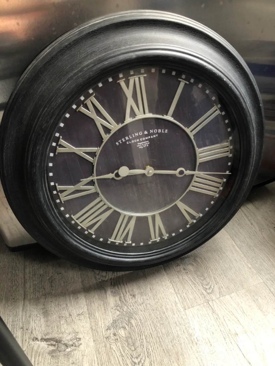 Wall clock - Sterling & Noble image indicator(2)