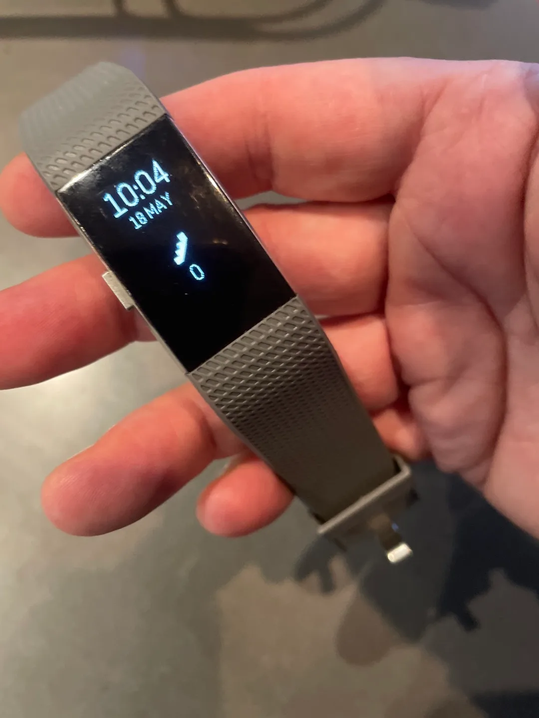 Fitbit Charge 2 Fitness Tracker image indicator(2)