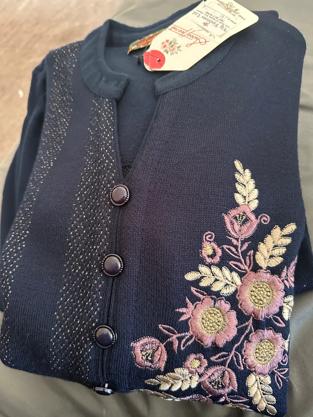 Woollen Women's Knitted Cardigan & Pants Set image indicator(2)