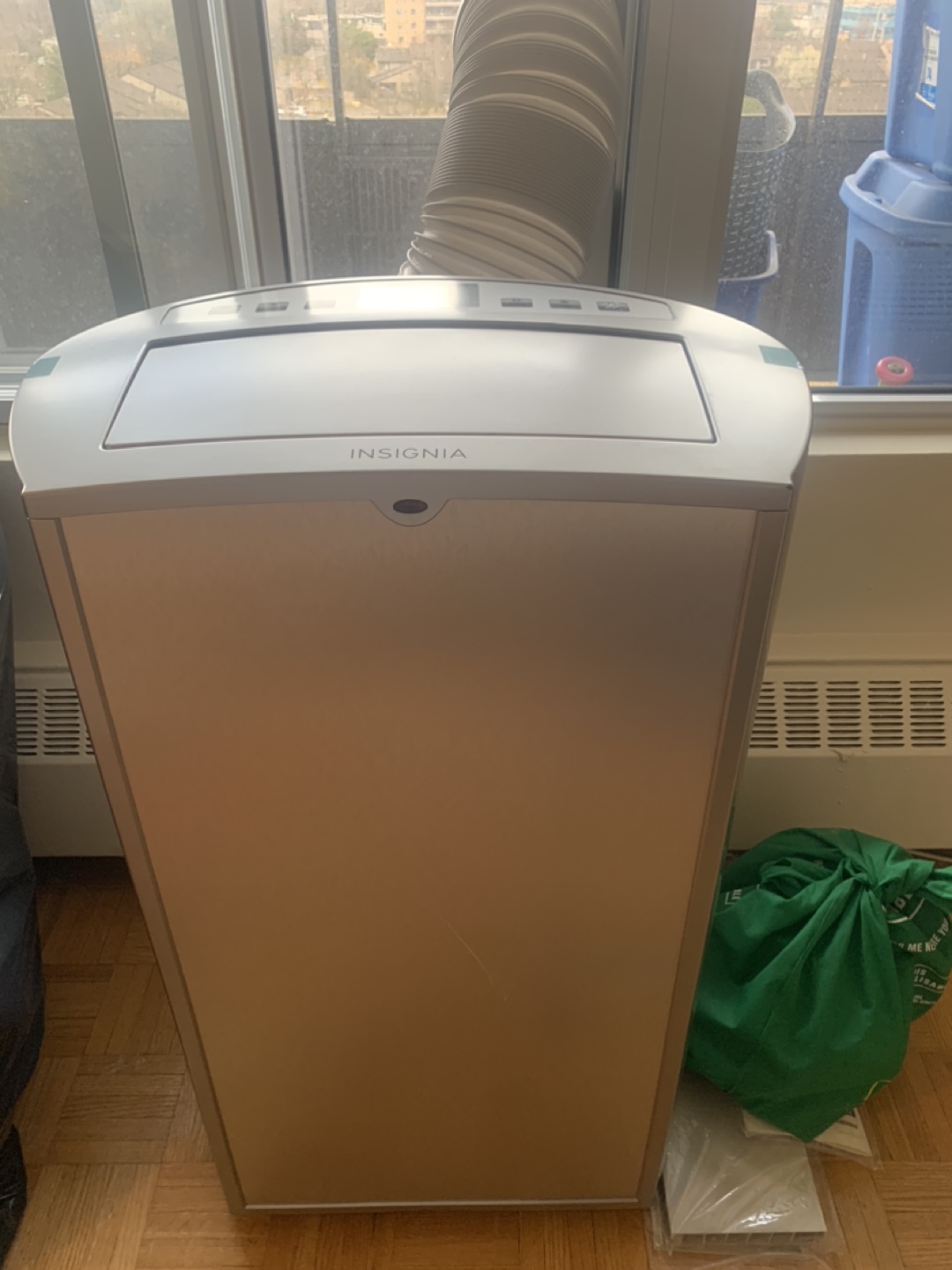 Insignia Portable Air Conditioner - photo 2