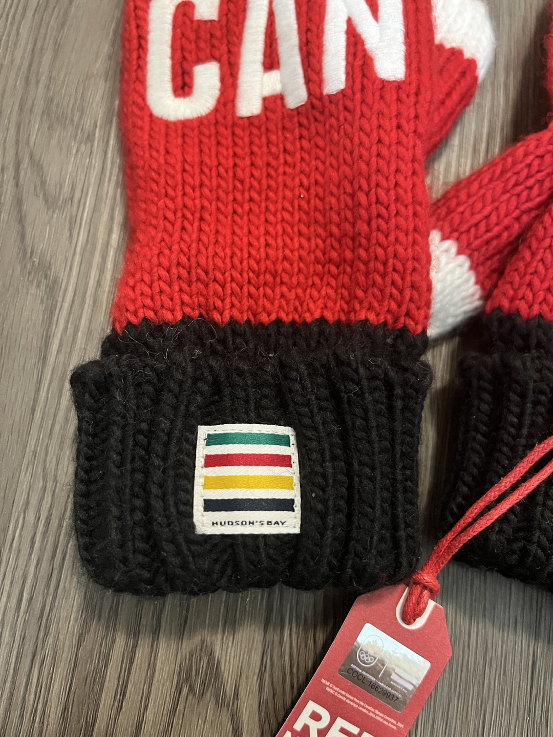 Red Canadian Olympic Mittens - photo 3