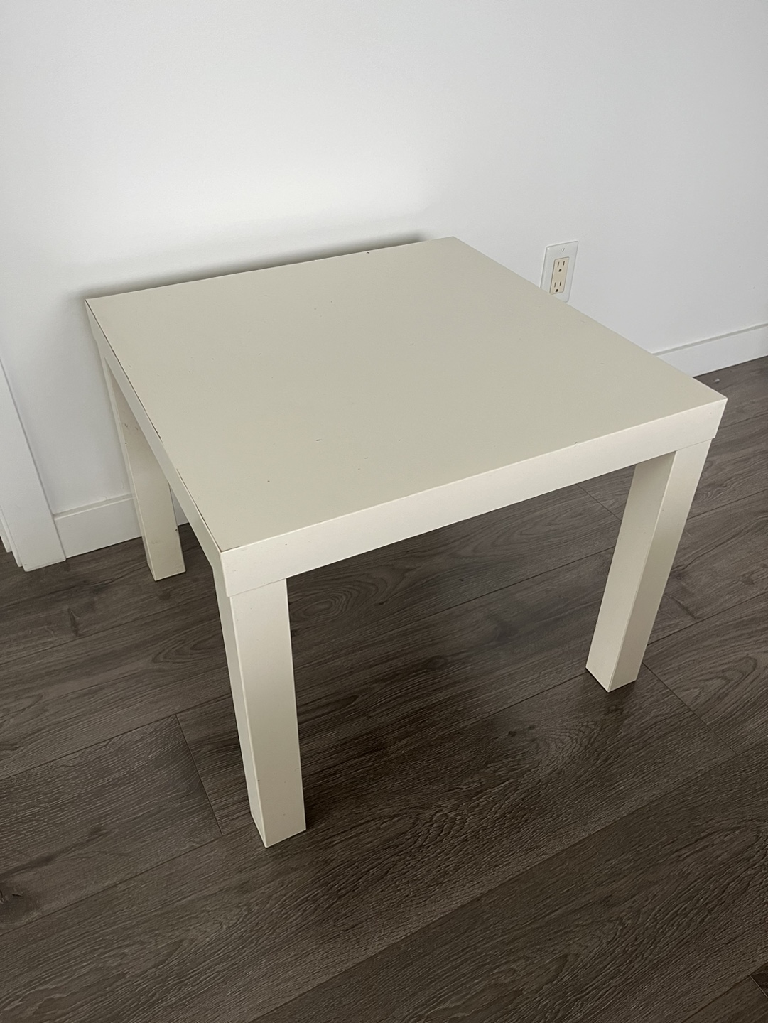 White Square End Table