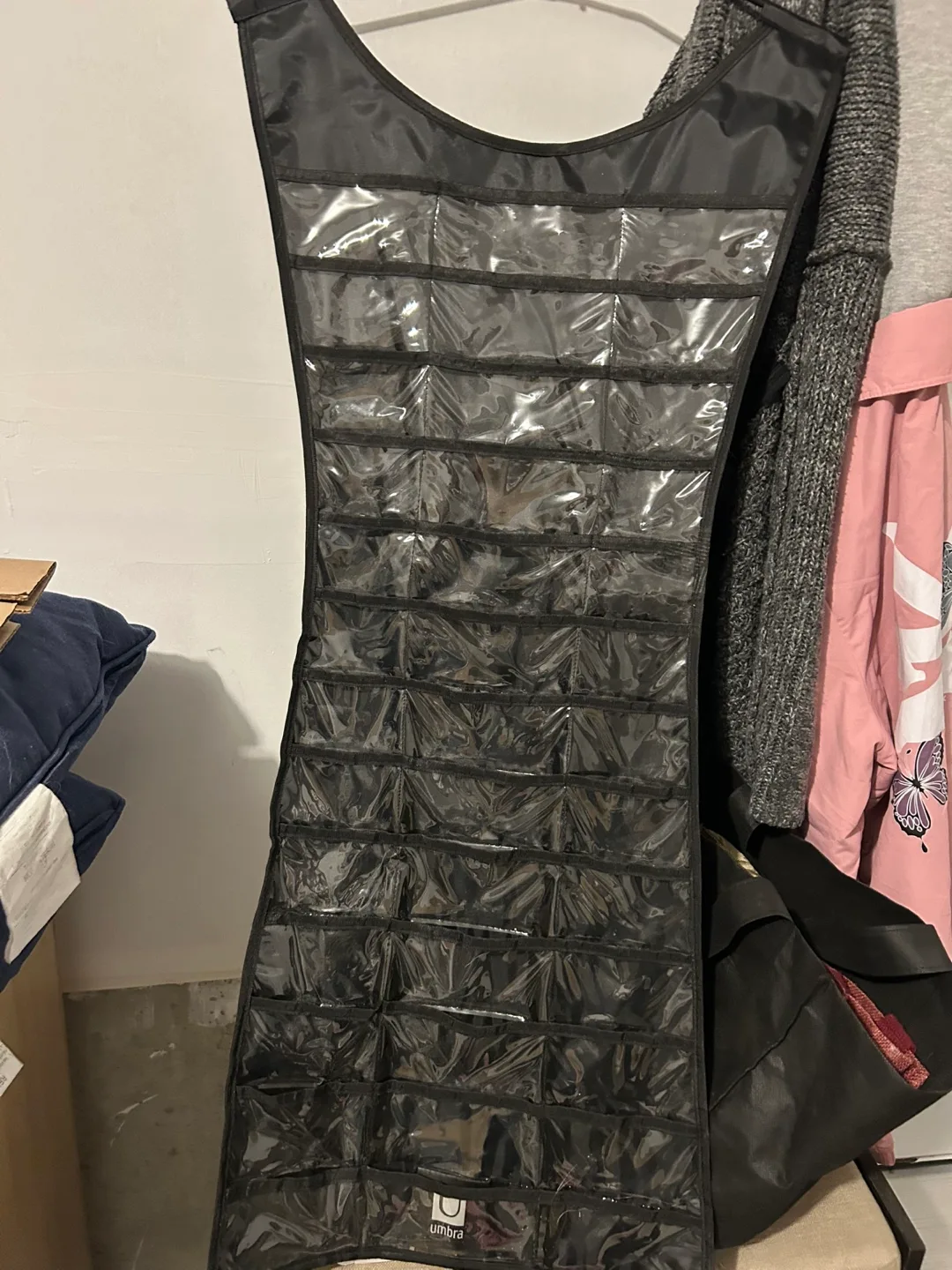 Umbra Hanging Jewellery Organizer image indicator(2)