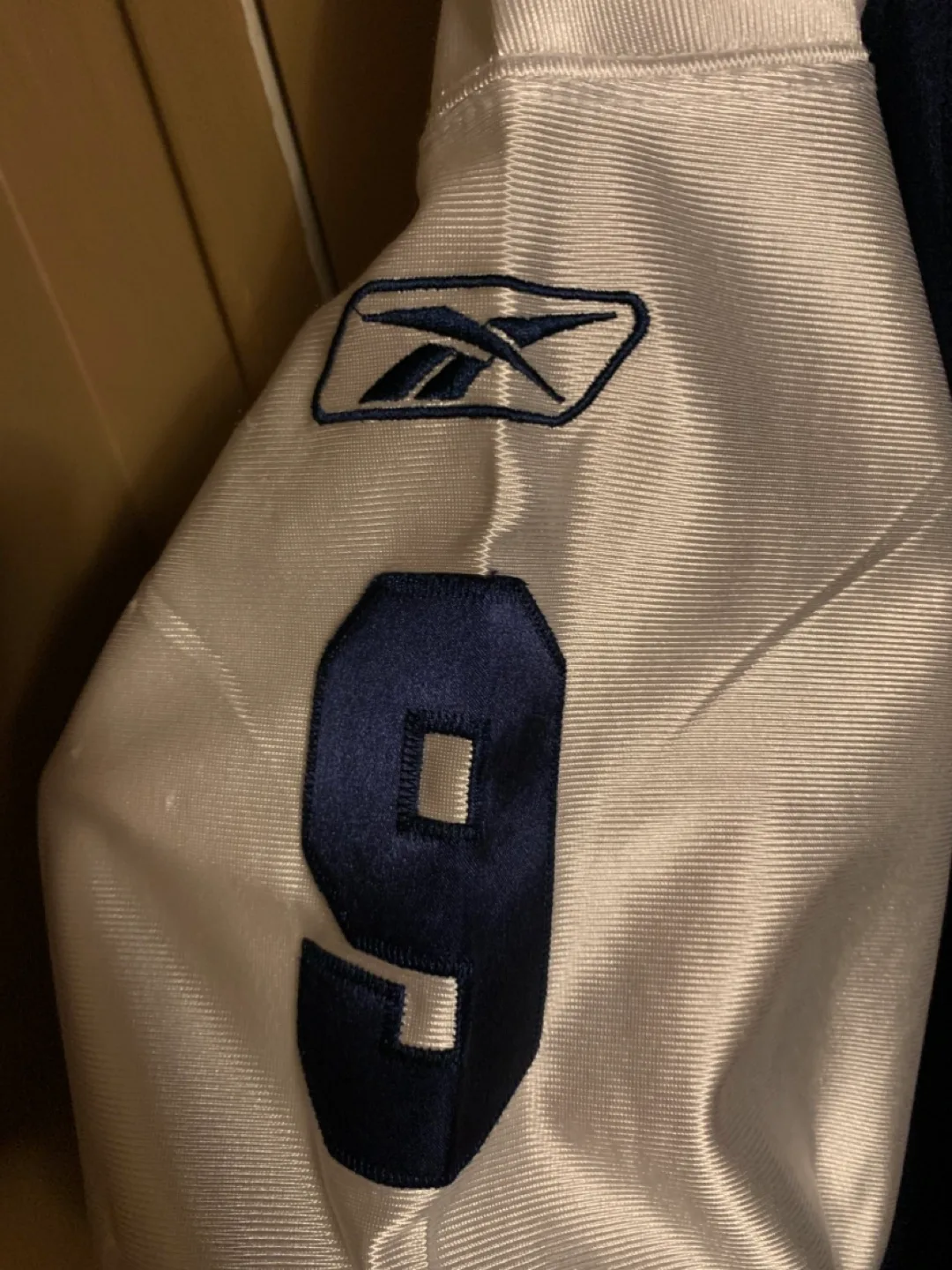 Vintage Reebok Dallas Cowboys Tony Romo Jersey image indicator(3)
