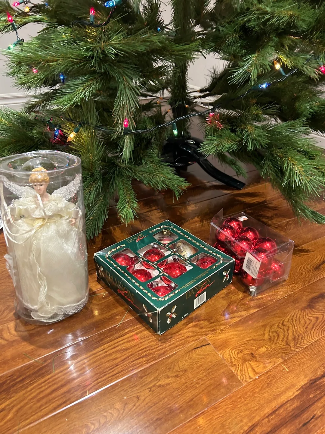 6.5 feet looks real Christmas Tree with Ornaments and Angel image indicator(2)