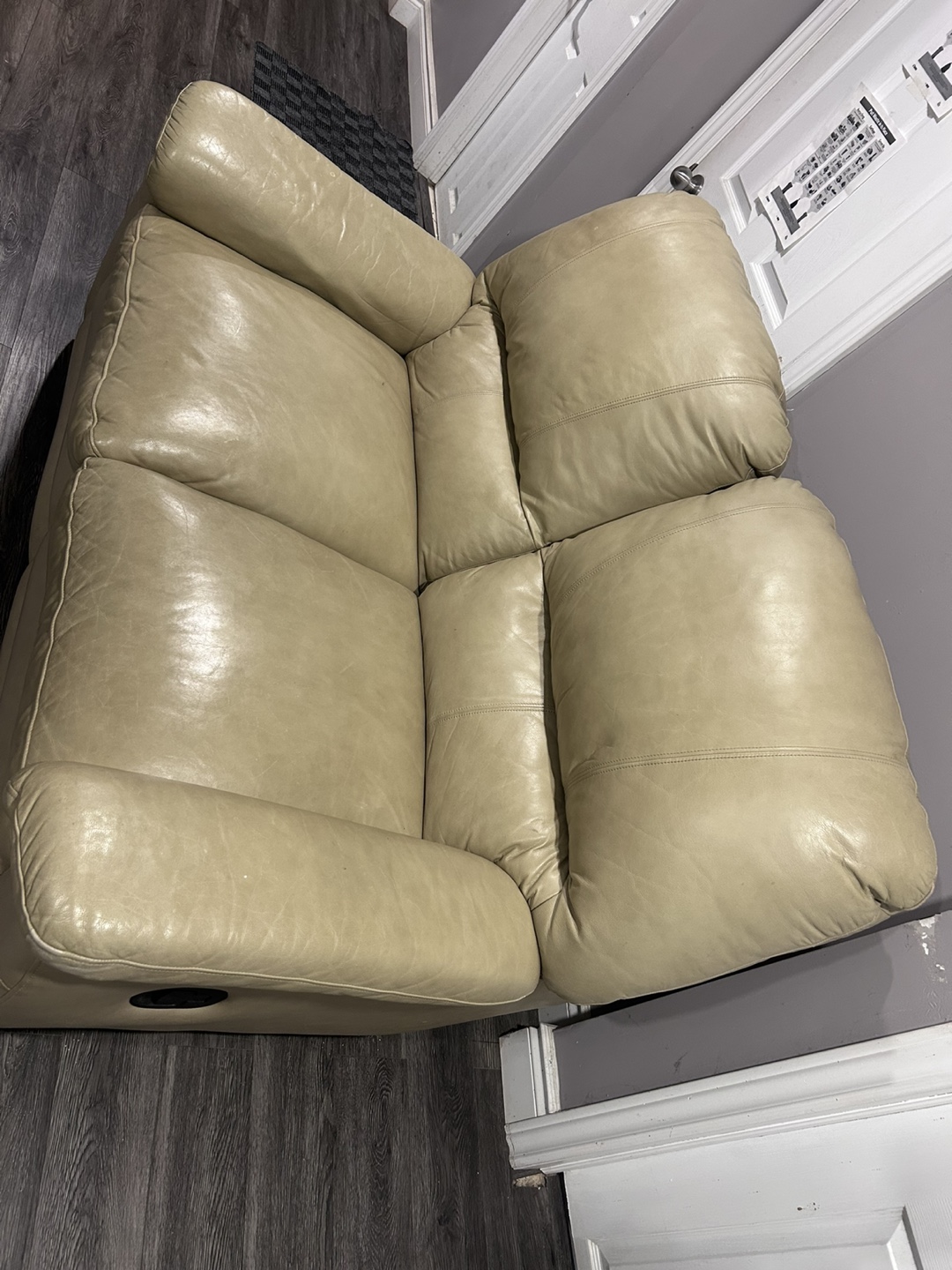 2 sitter couch - photo 2