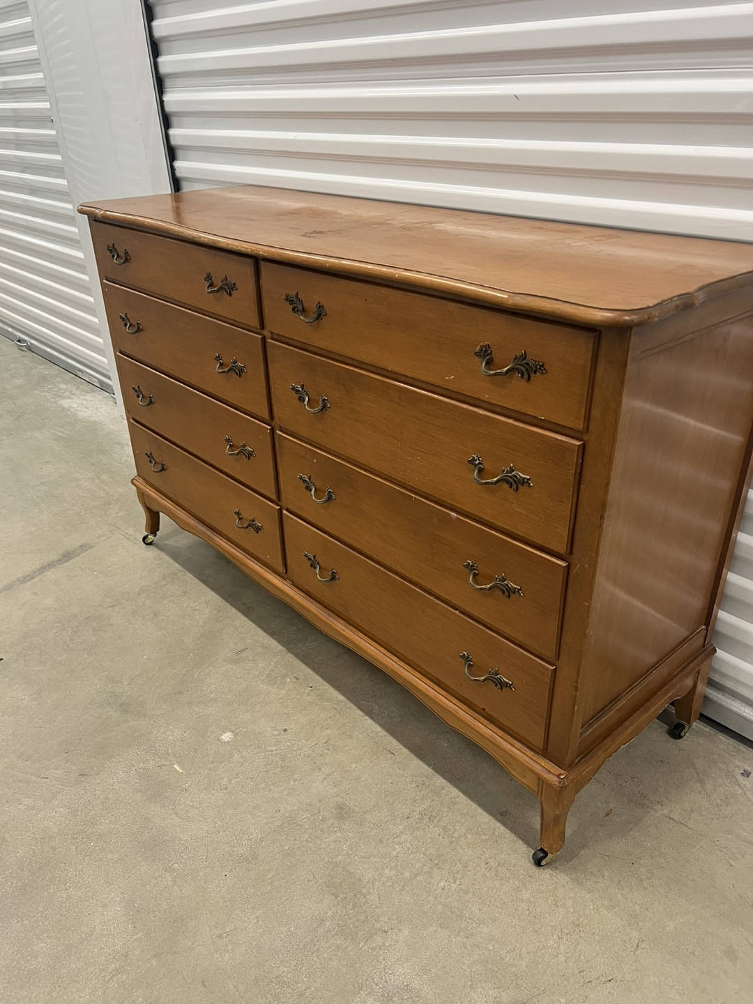 Vintage Wooden Dresser with 8 Drawers - photo 2