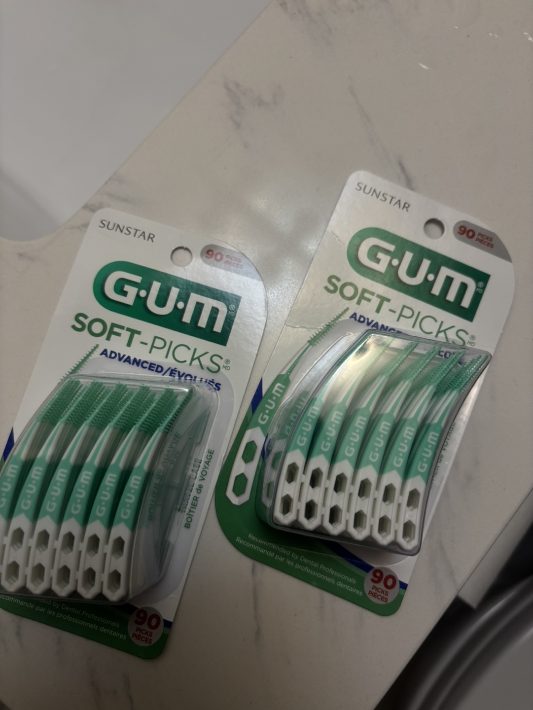 2 Dental Floss soft picks