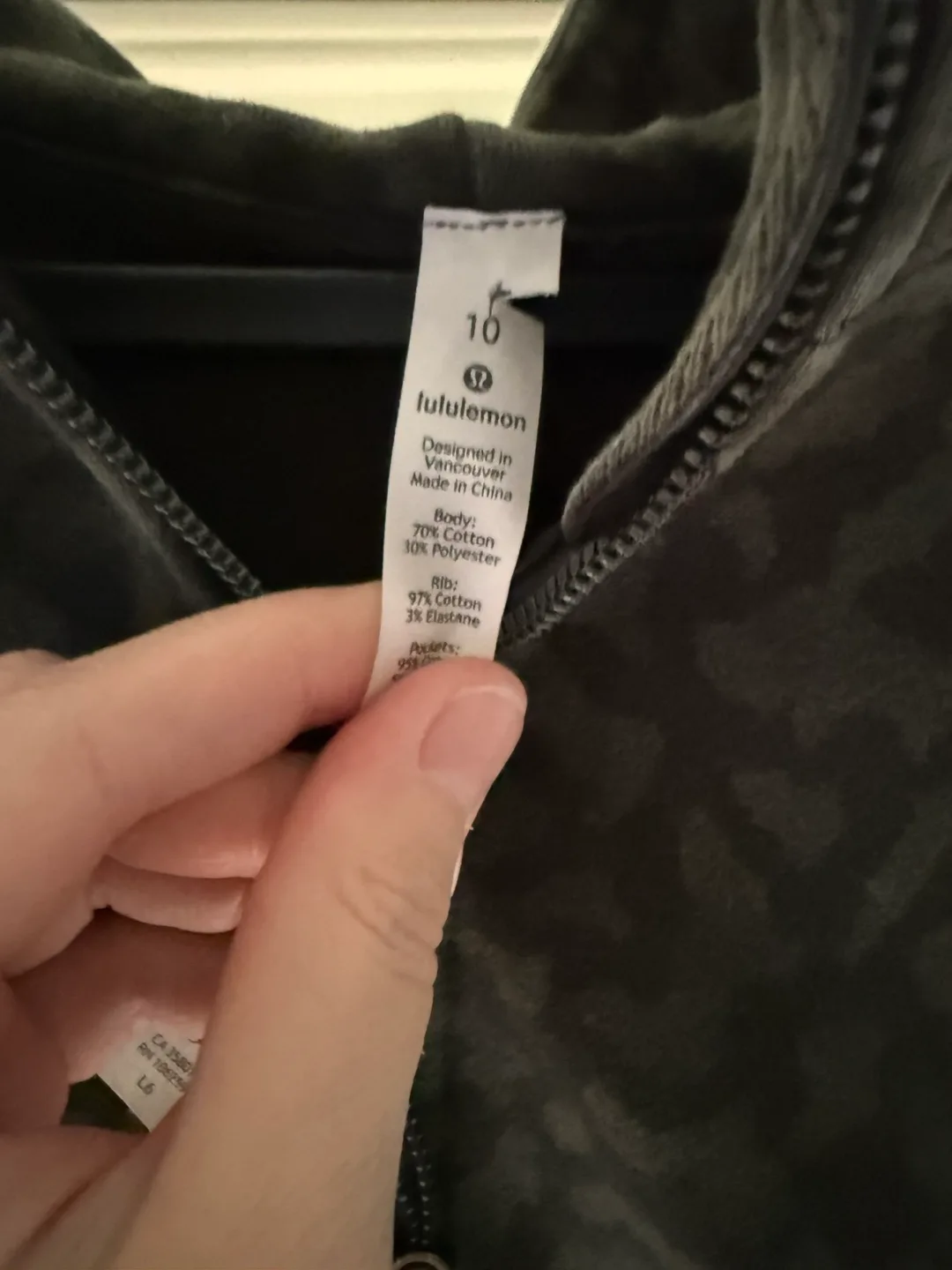 Lululemon leopard print scuba image indicator(2)