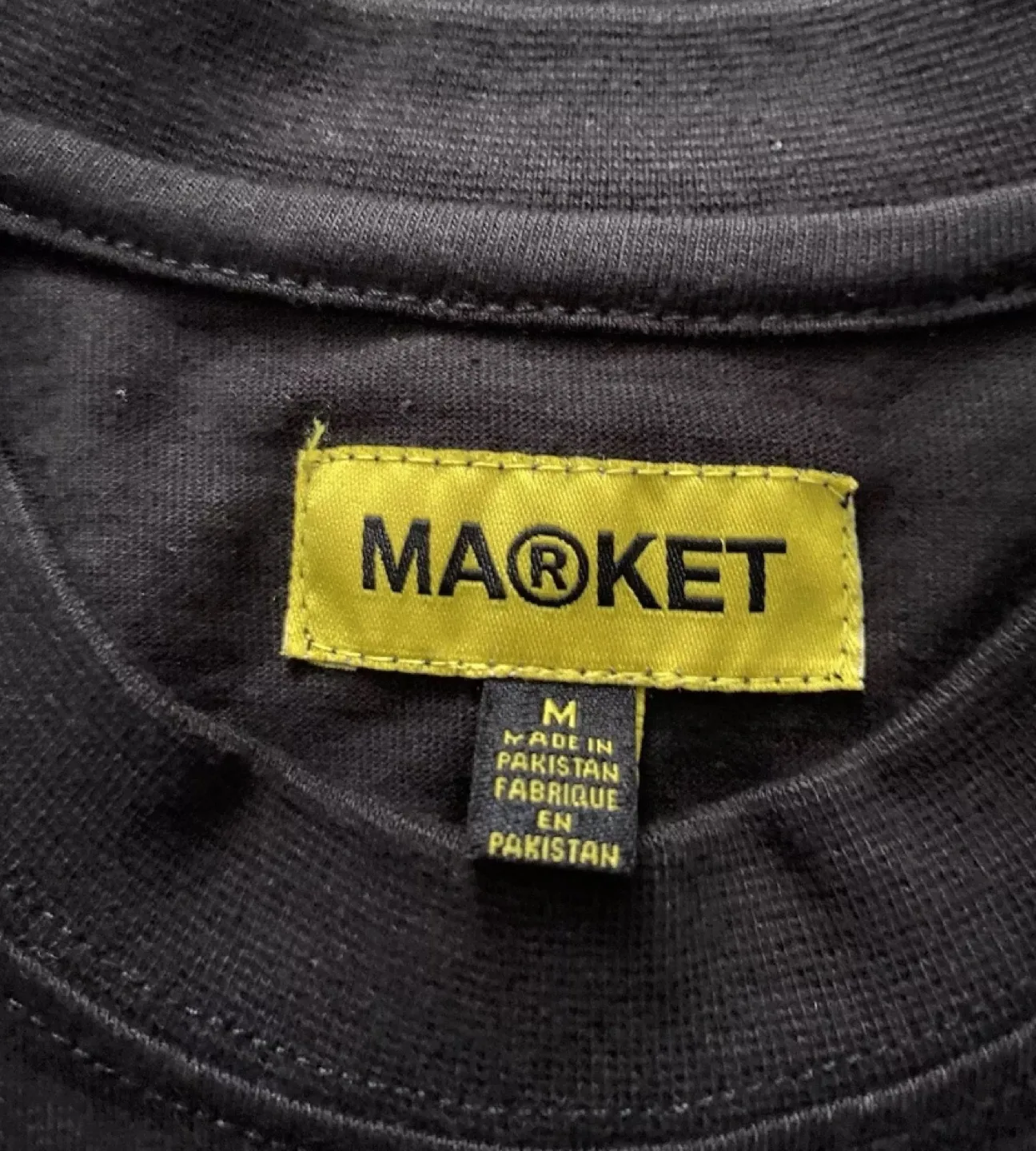 MARKET Unknown Saburu & Prada  T-shirt - VINTAGE BLACK Sz:M image indicator(3)
