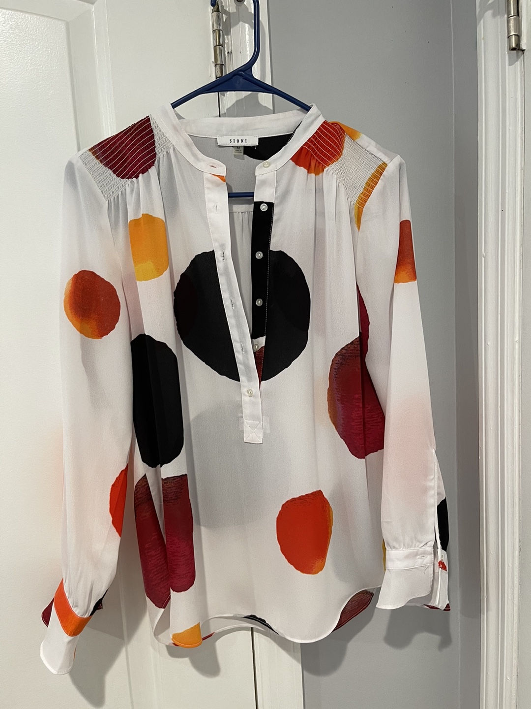 Women’s blouse