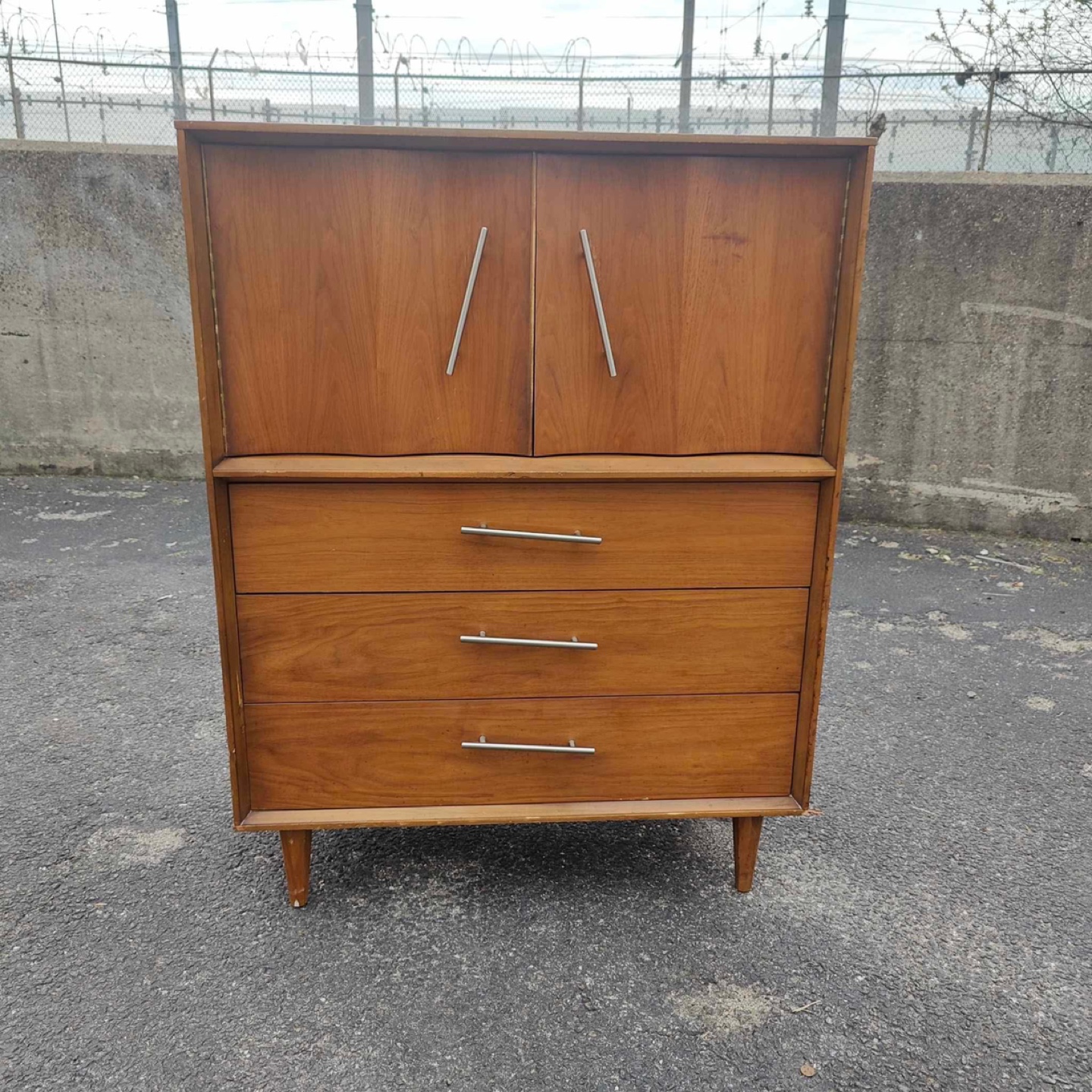 Mid Century Modern Dresser