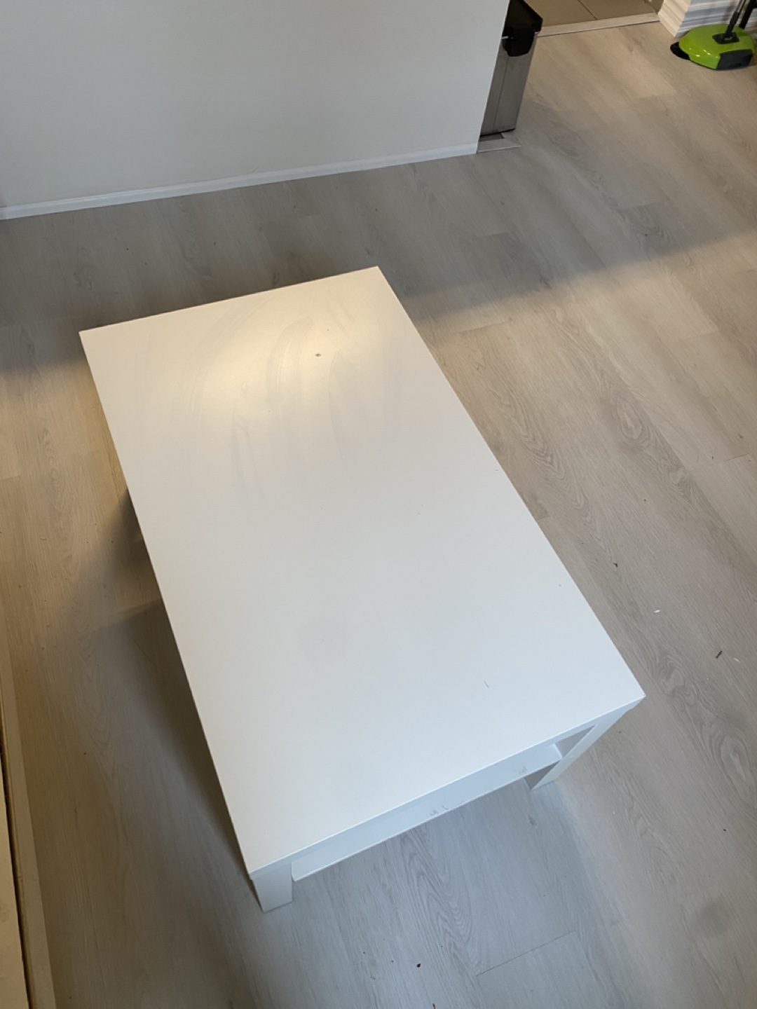 White Coffee Table - photo 5