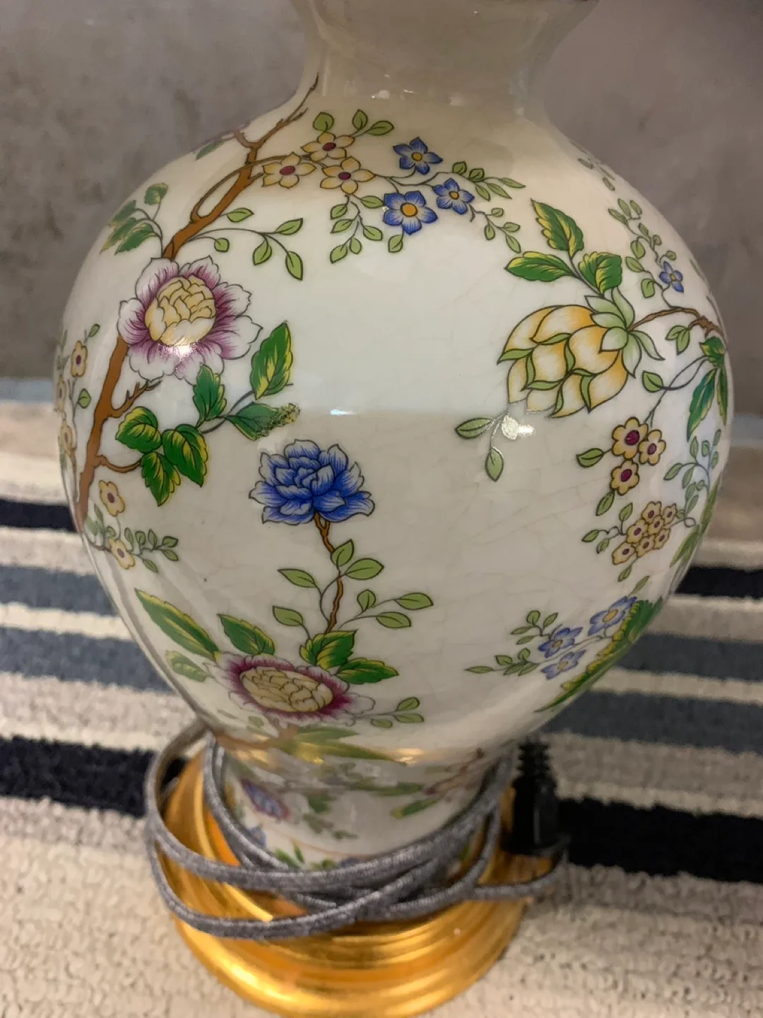 Vintage Table Lamp image indicator(3)