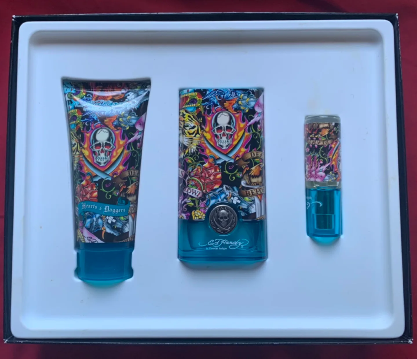 Ed Hardy Hearts & Daggers Gift Set image indicator(2)