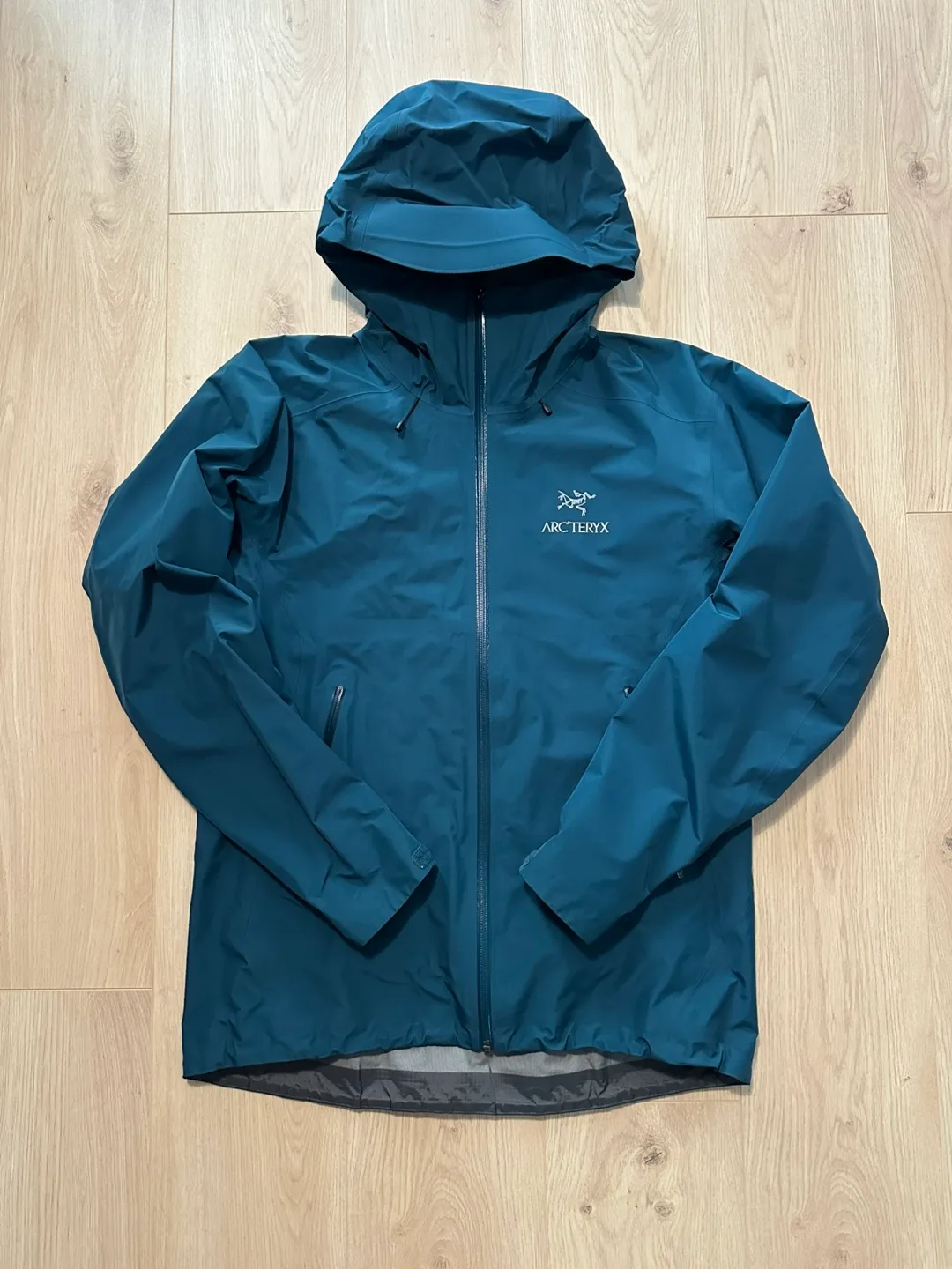 Arc'teryx Beta LT Jacket thumbnail