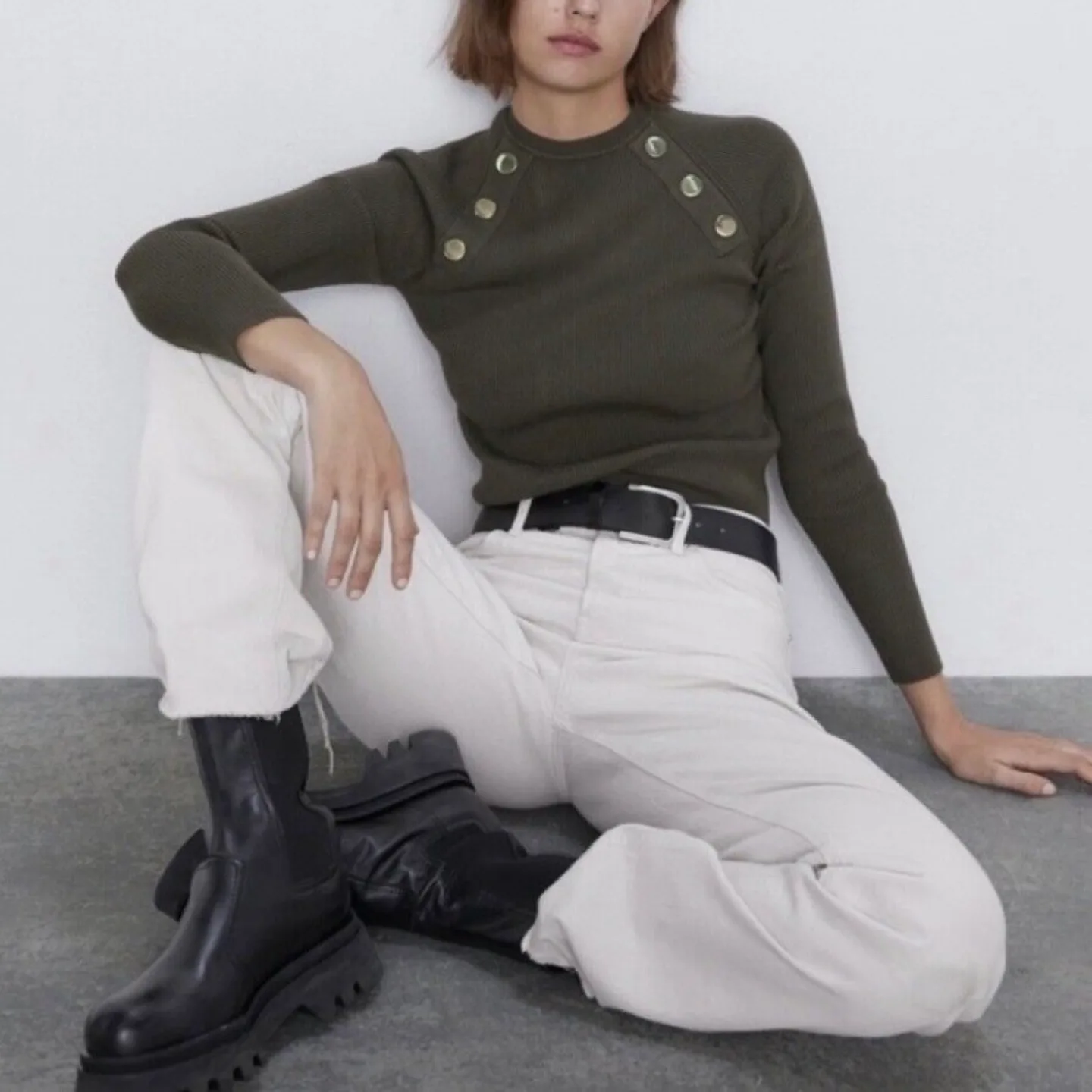 Zara Button Detail Long Sleeve Top image indicator(3)