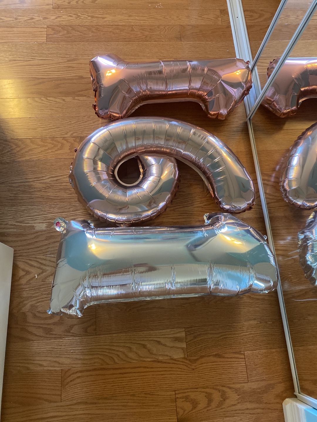 #freecycle Rose Gold Number Balloons - 16