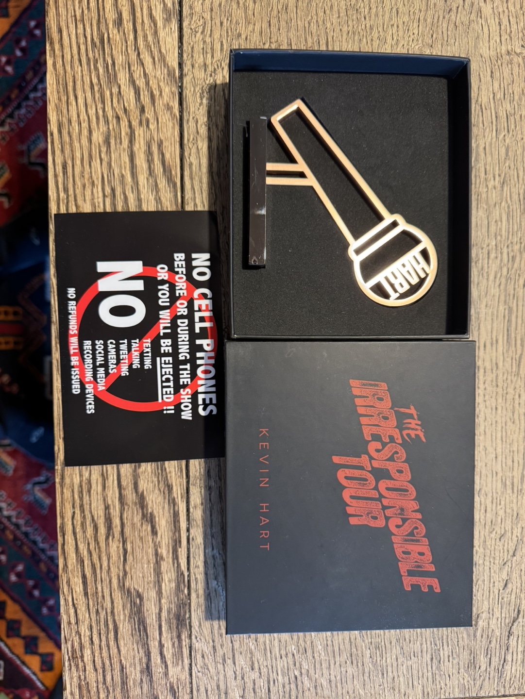 Kevin Hart The Irresponsible Tour Microphone Souvenir