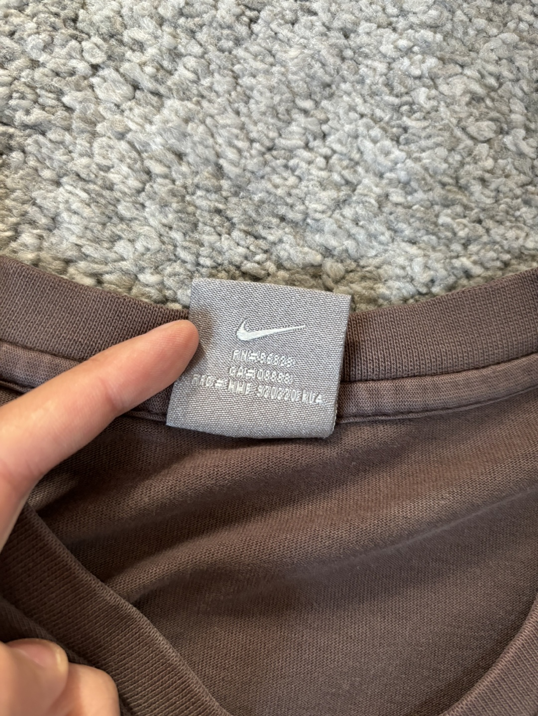 Vintage Nike V-Neck T-Shirt Brown and Orange Triple Stitched - photo 4