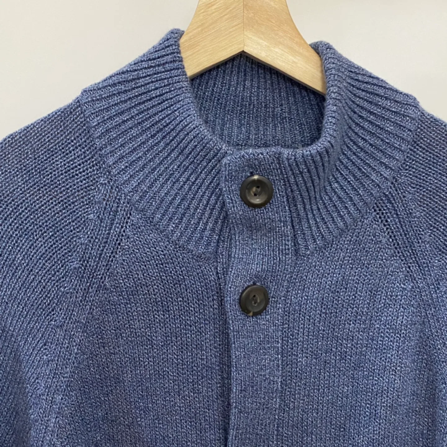 Denver Hayes Men's Blue Cardigan Sweater Size Large image indicator(4)