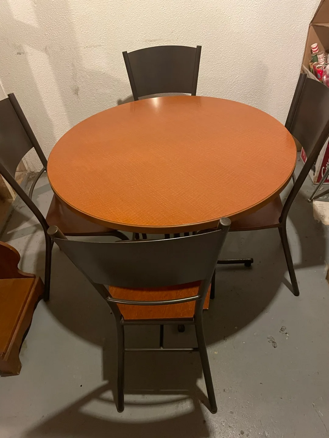 Dining Table Set image indicator(2)