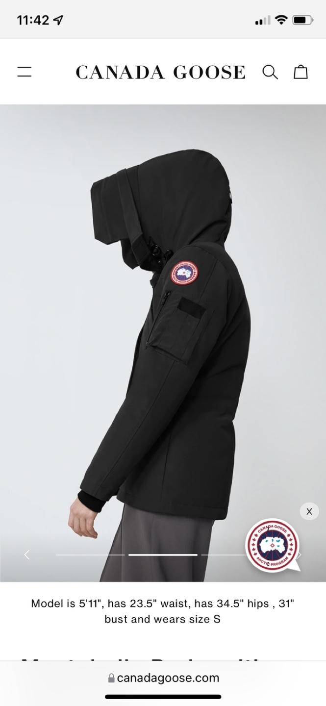 Canada Goose Montebello Parka - photo 2