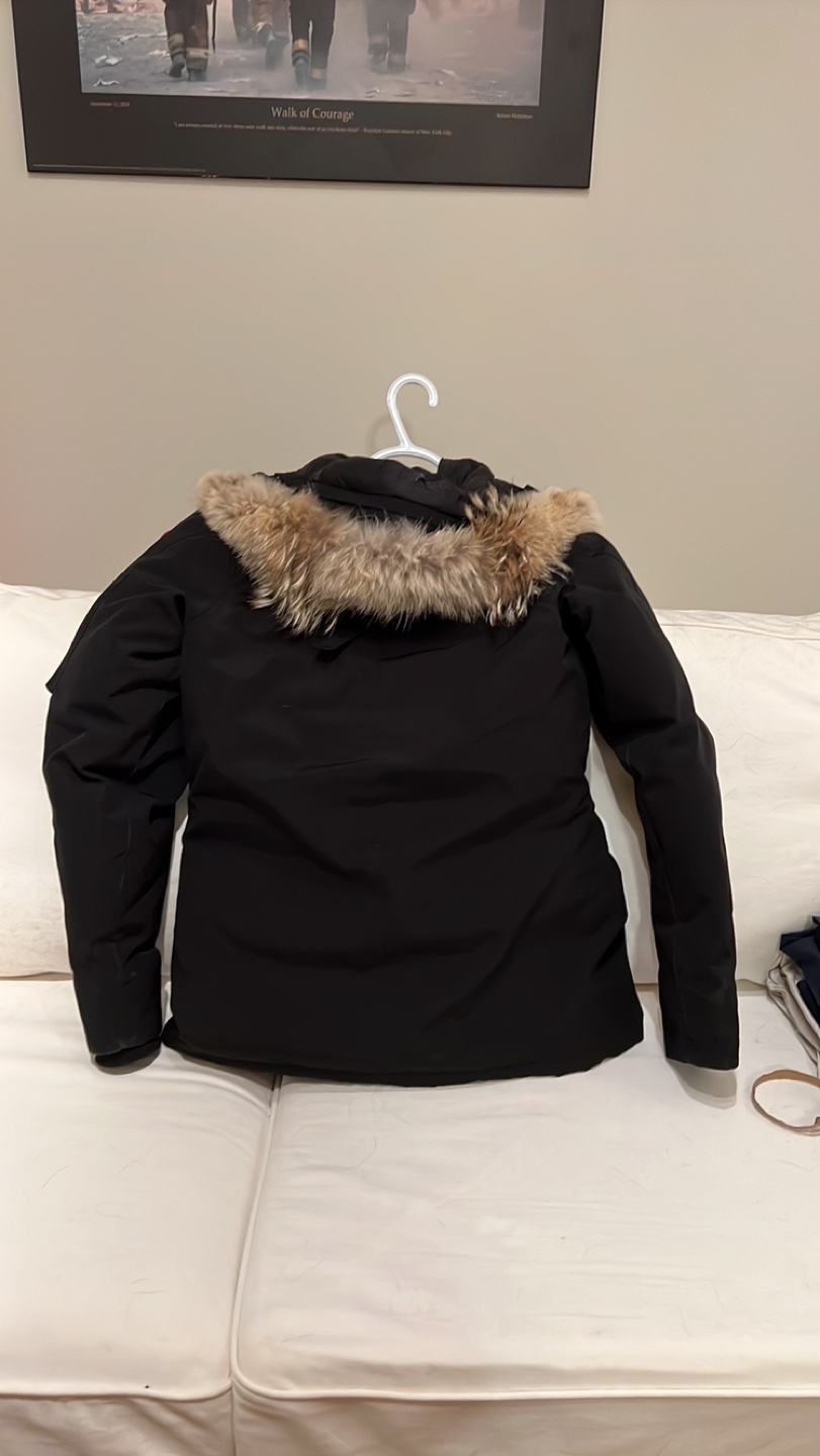 Canada Goose Montebello Parka - photo 4