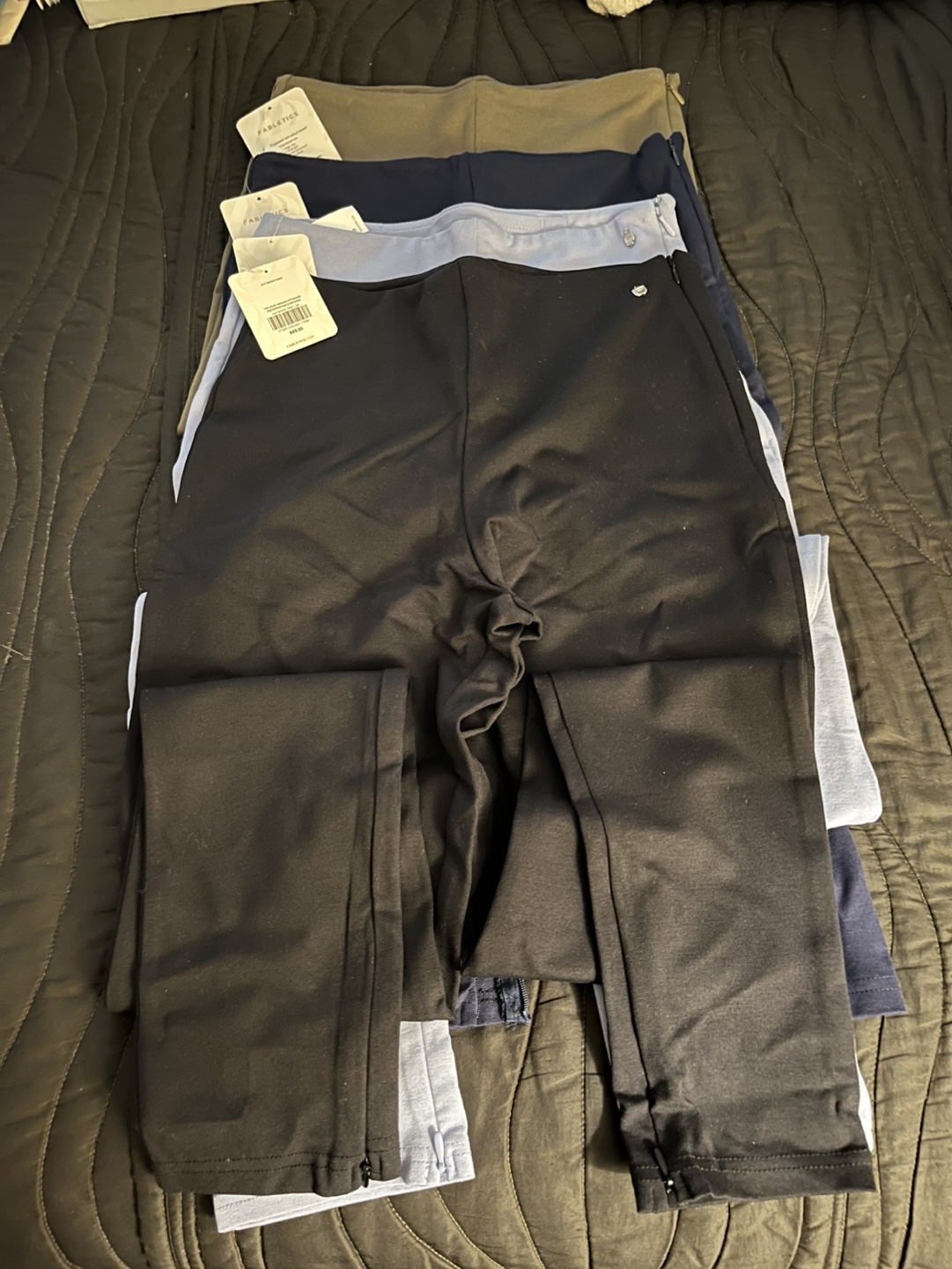 Fabletics Skinny Zip-Split Pant - photo 2