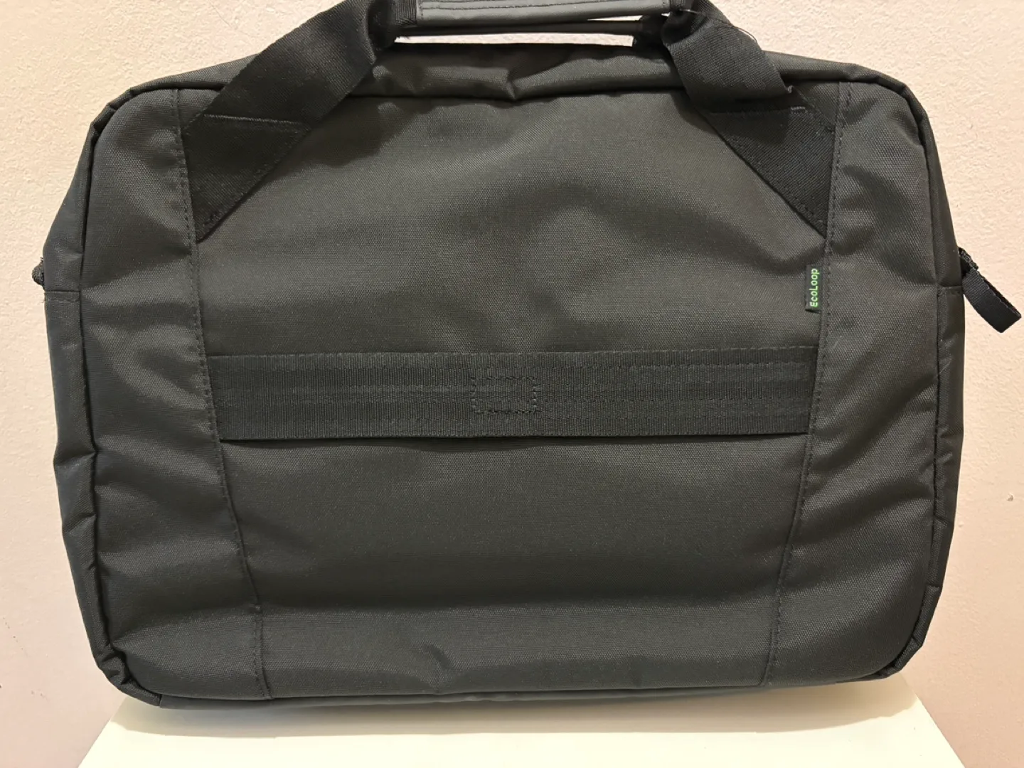 *New* Laptop Bag with Luggage Trolley Strap - Black - Dell image indicator(3)