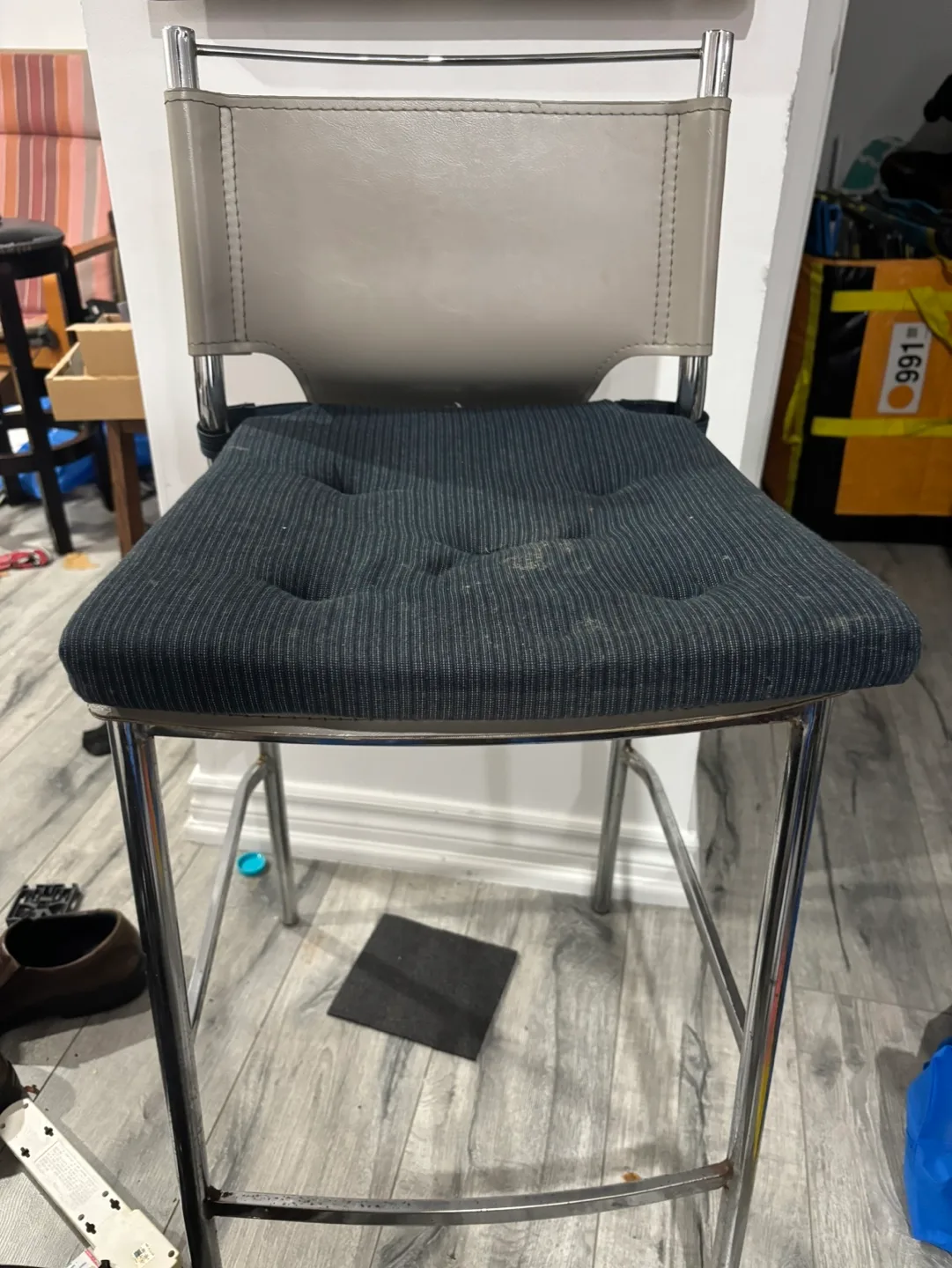 Moving - must go | Pick up only image indicator(3)