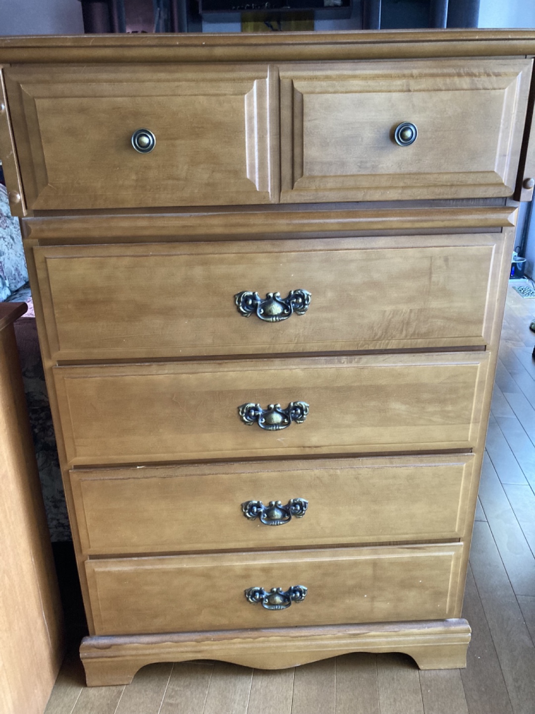 5 Drawer Wooden Dresser