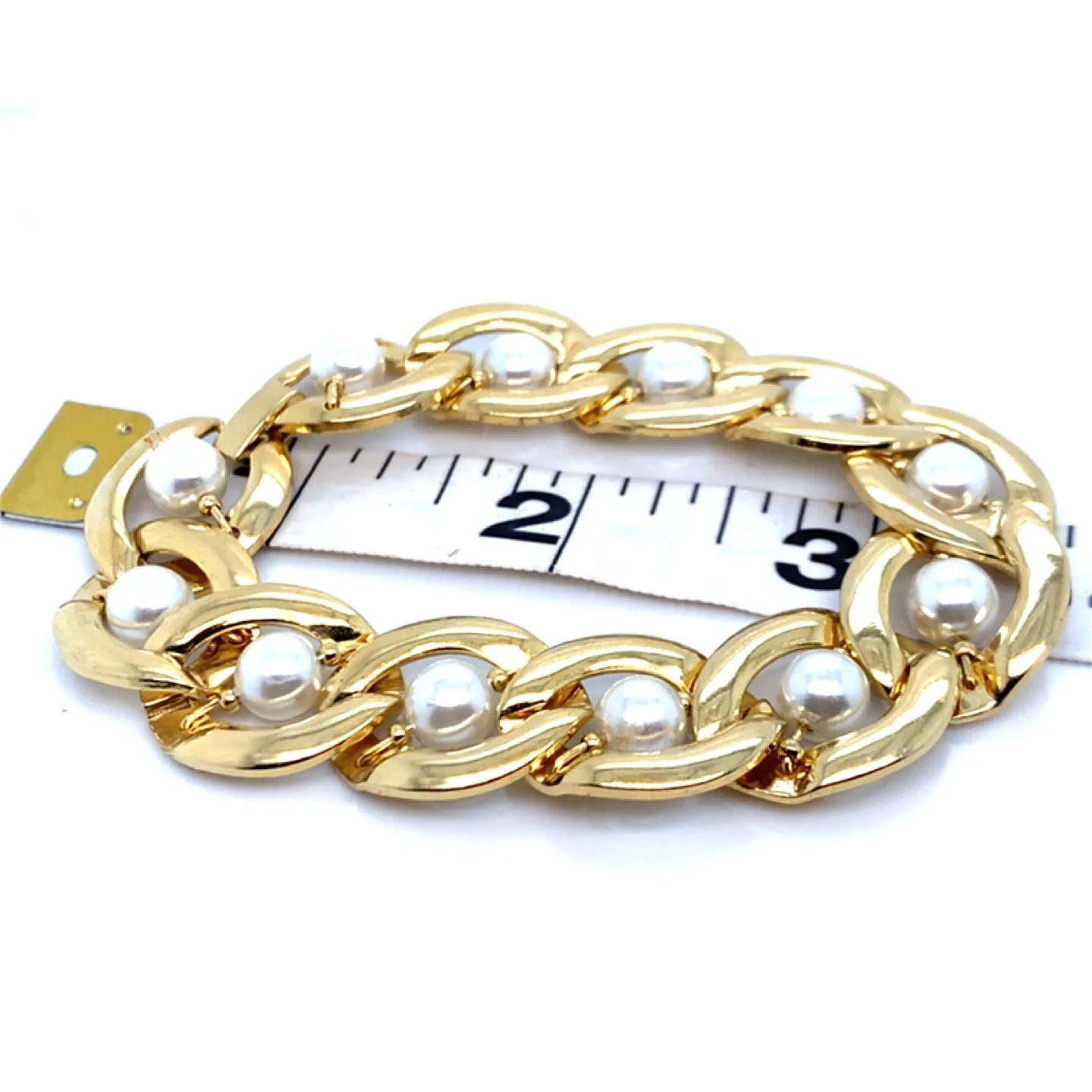 Gold Tone Pearl Bracelet image indicator(6)