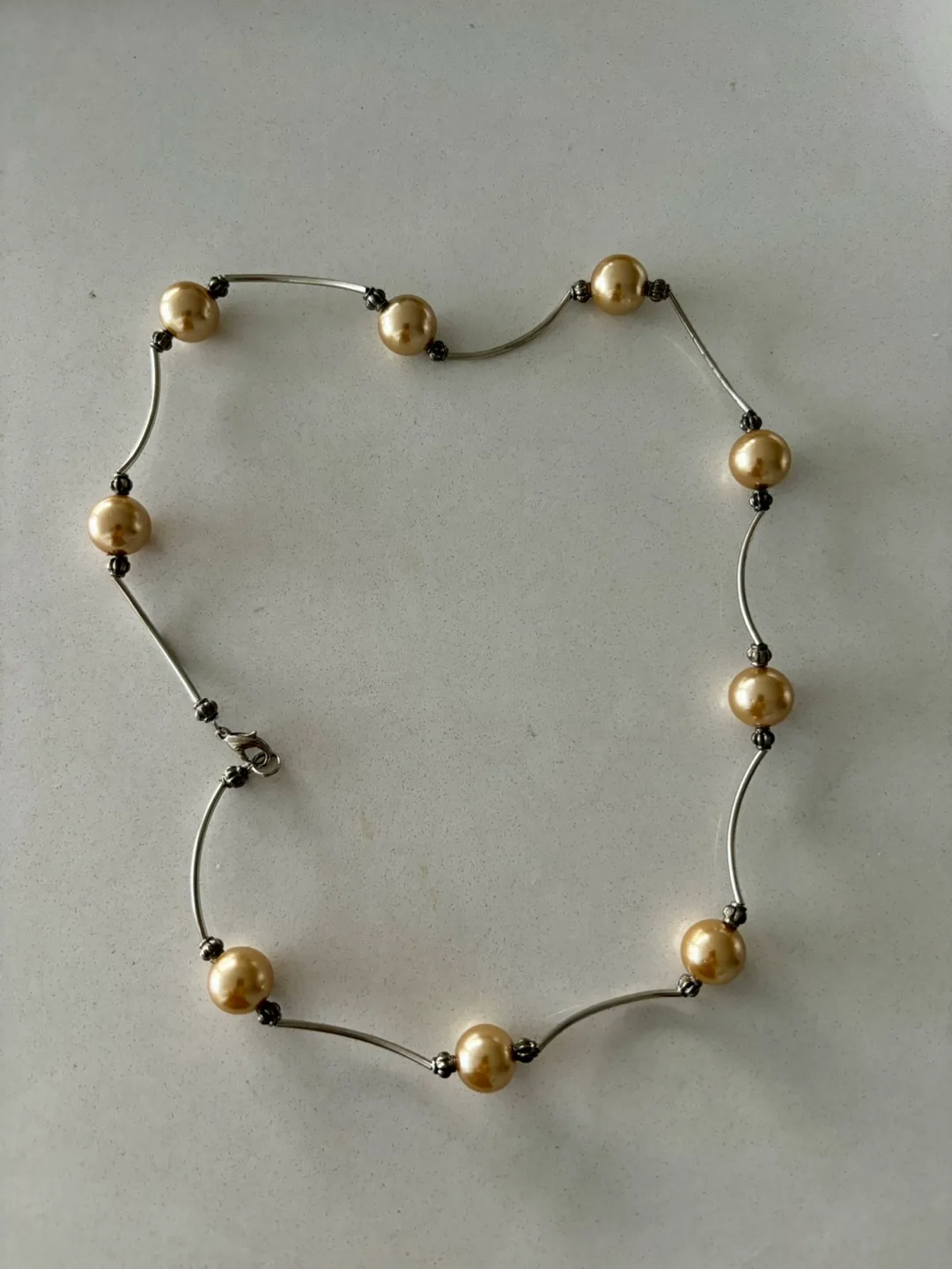 Gold Pearl Necklace image indicator(2)