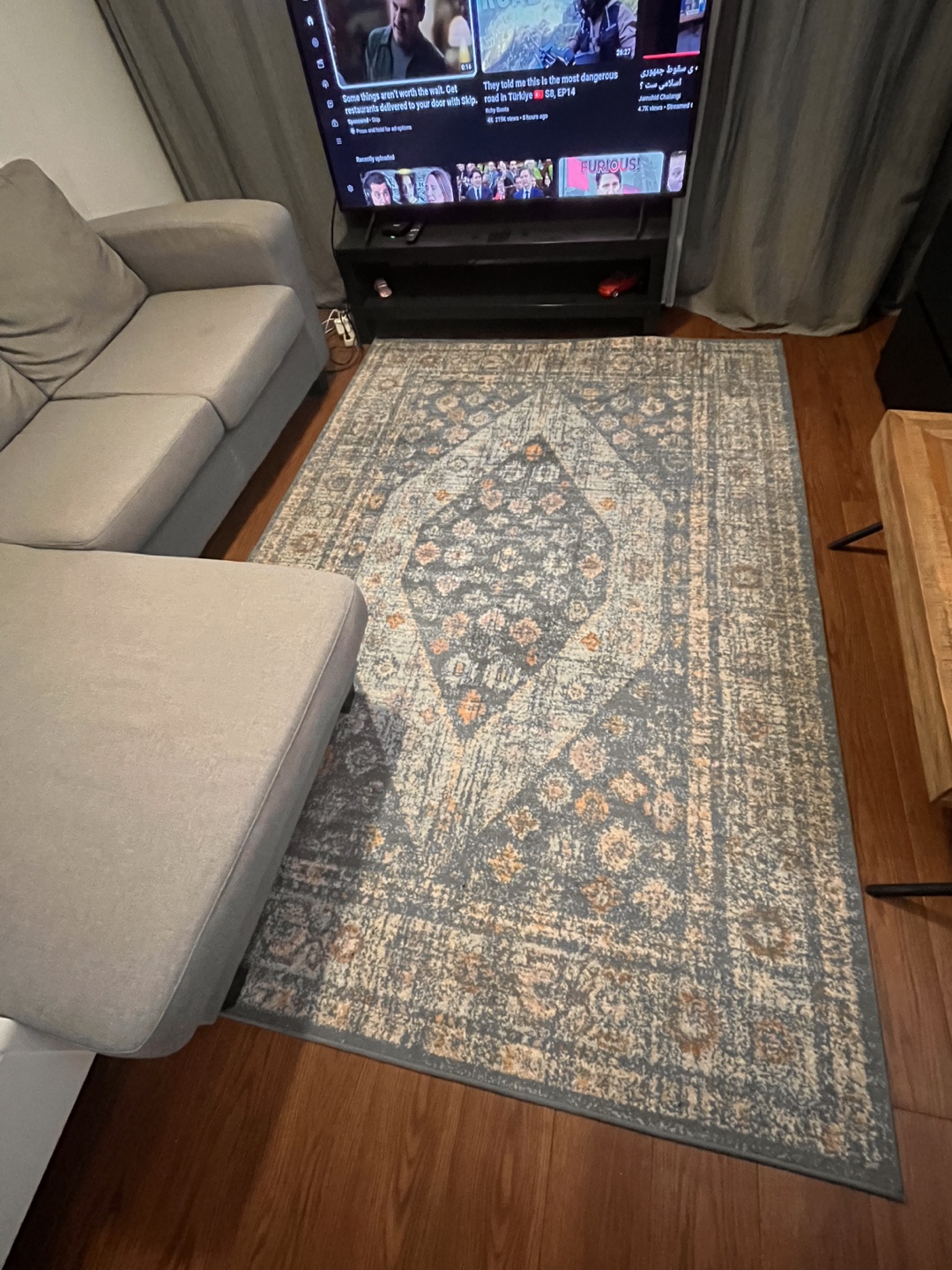 Clara Collection Power Loomed Rug - photo 2